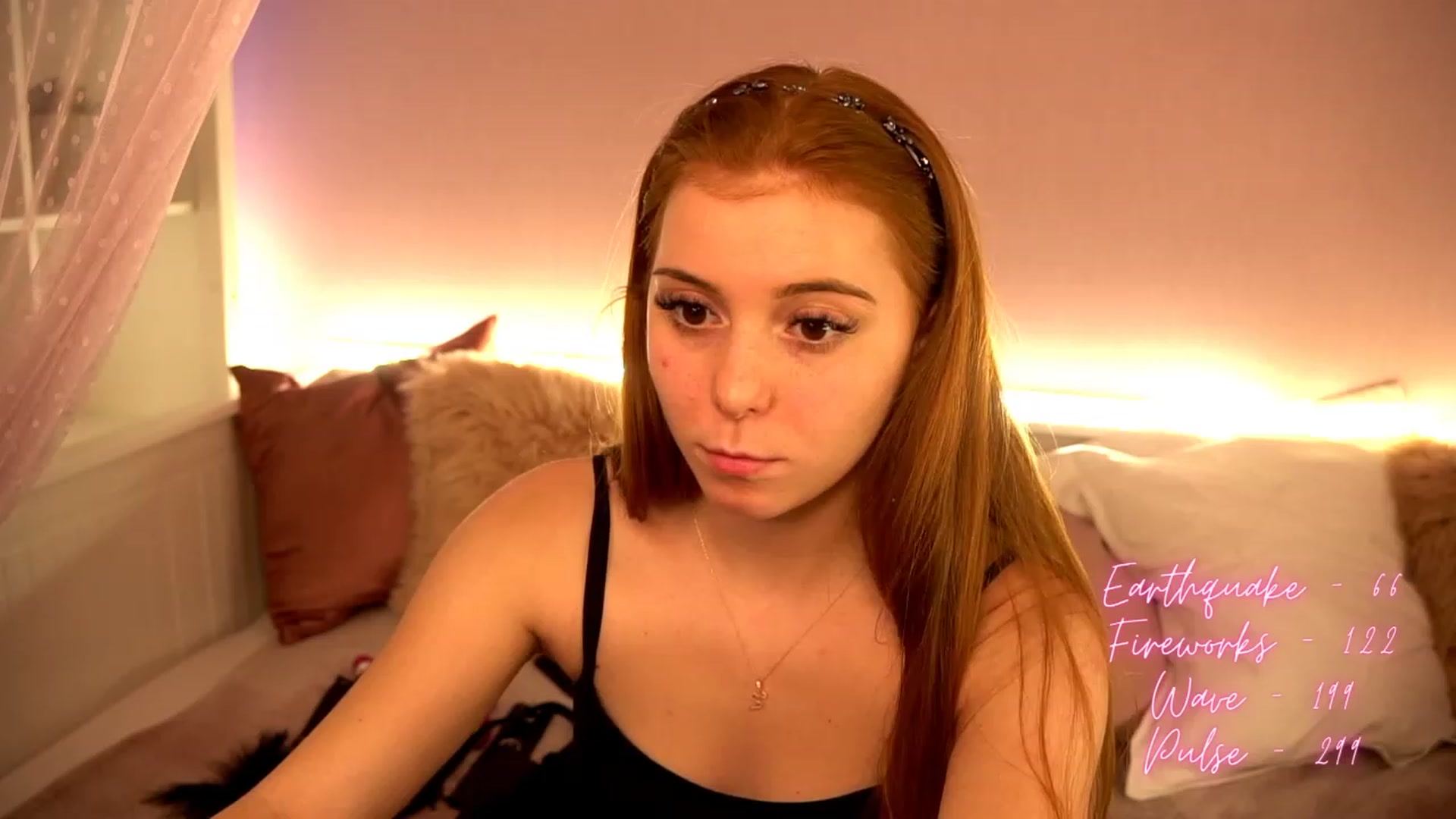 Gallery image thumbnail from Lya_TheCutest's myfreecams stream on, 12/12/2022, 20:40 image 17 of 20