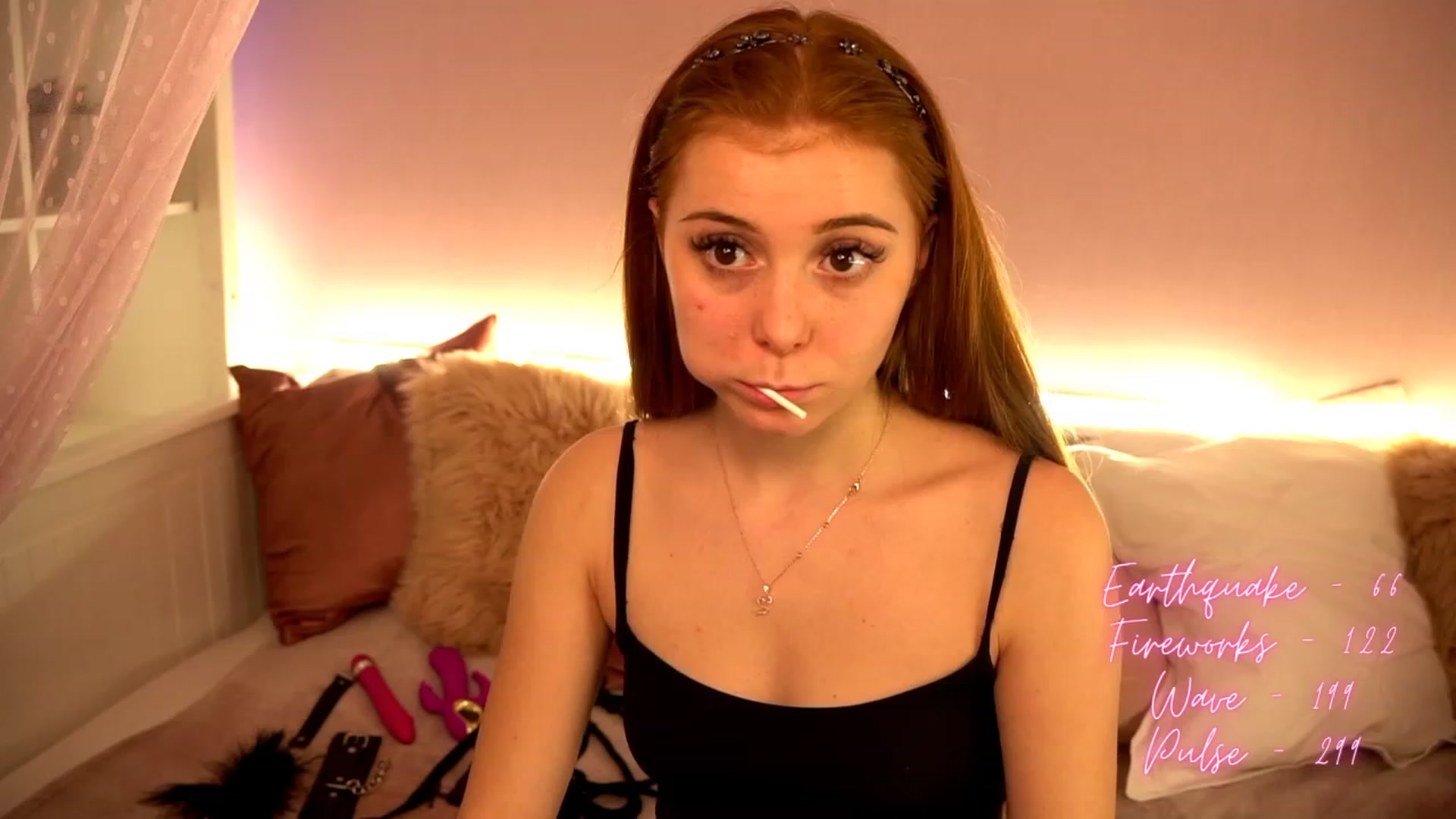 Gallery image thumbnail from Lya_TheCutest's myfreecams stream on, 12/12/2022, 20:40 image 14 of 20
