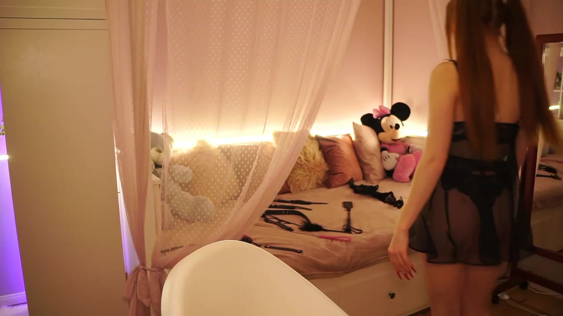 Gallery image thumbnail from Lya_TheCutest's myfreecams stream on, 04/22/2023, 11:48 image 14 of 20