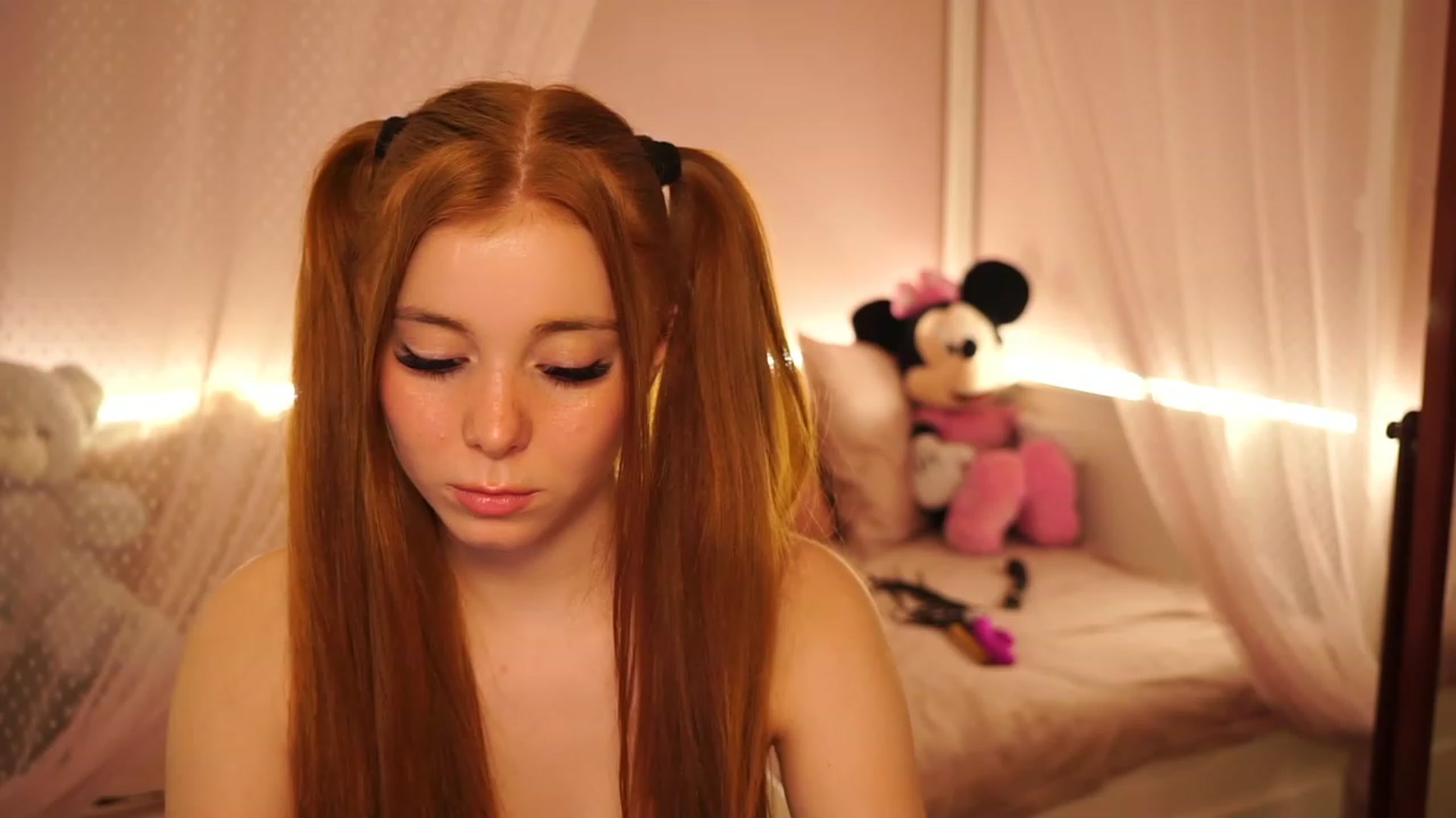 Gallery image thumbnail from Lya_TheCutest's myfreecams stream on, 04/22/2023, 11:48 image 19 of 20