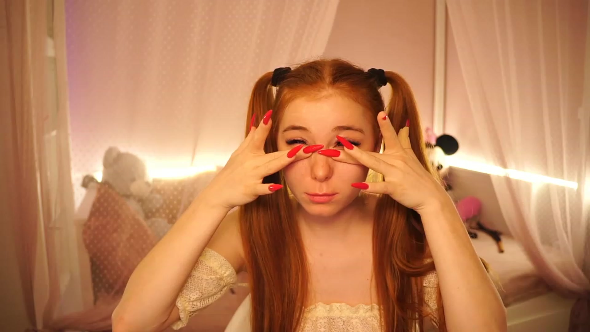 Gallery image thumbnail from Lya_TheCutest's myfreecams stream on, 04/23/2023, 18:31 image 4 of 20