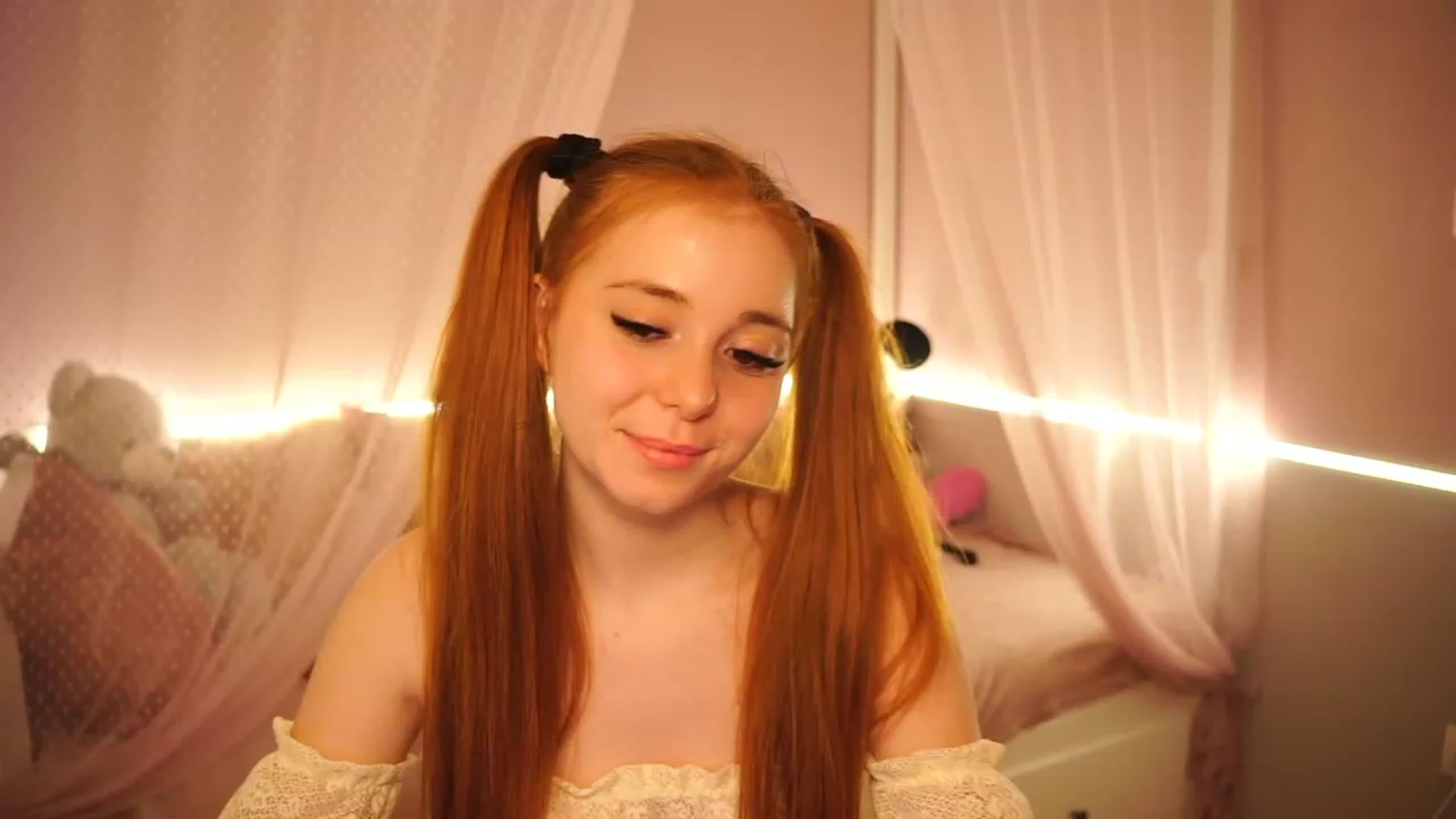Gallery image thumbnail from Lya_TheCutest's myfreecams stream on, 04/23/2023, 18:31 image 20 of 20