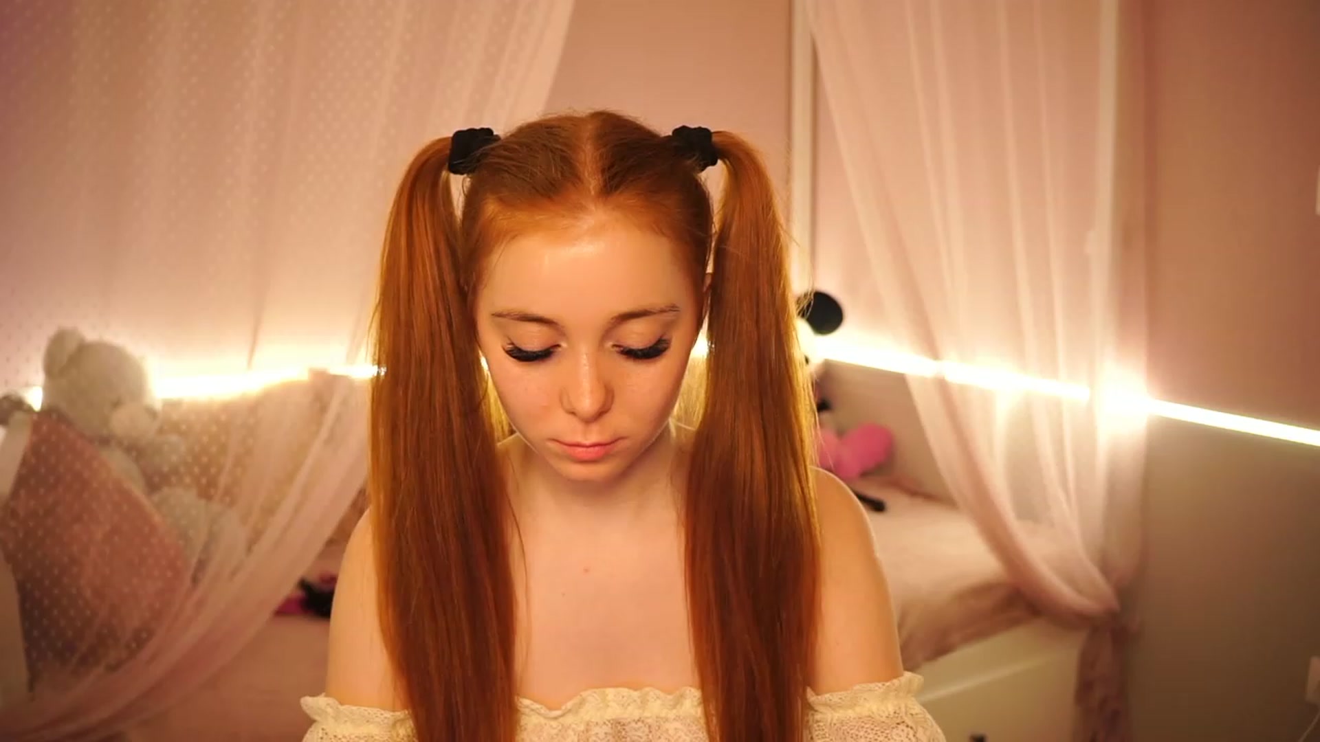 Gallery image thumbnail from Lya_TheCutest's myfreecams stream on, 04/23/2023, 18:31 image 19 of 20
