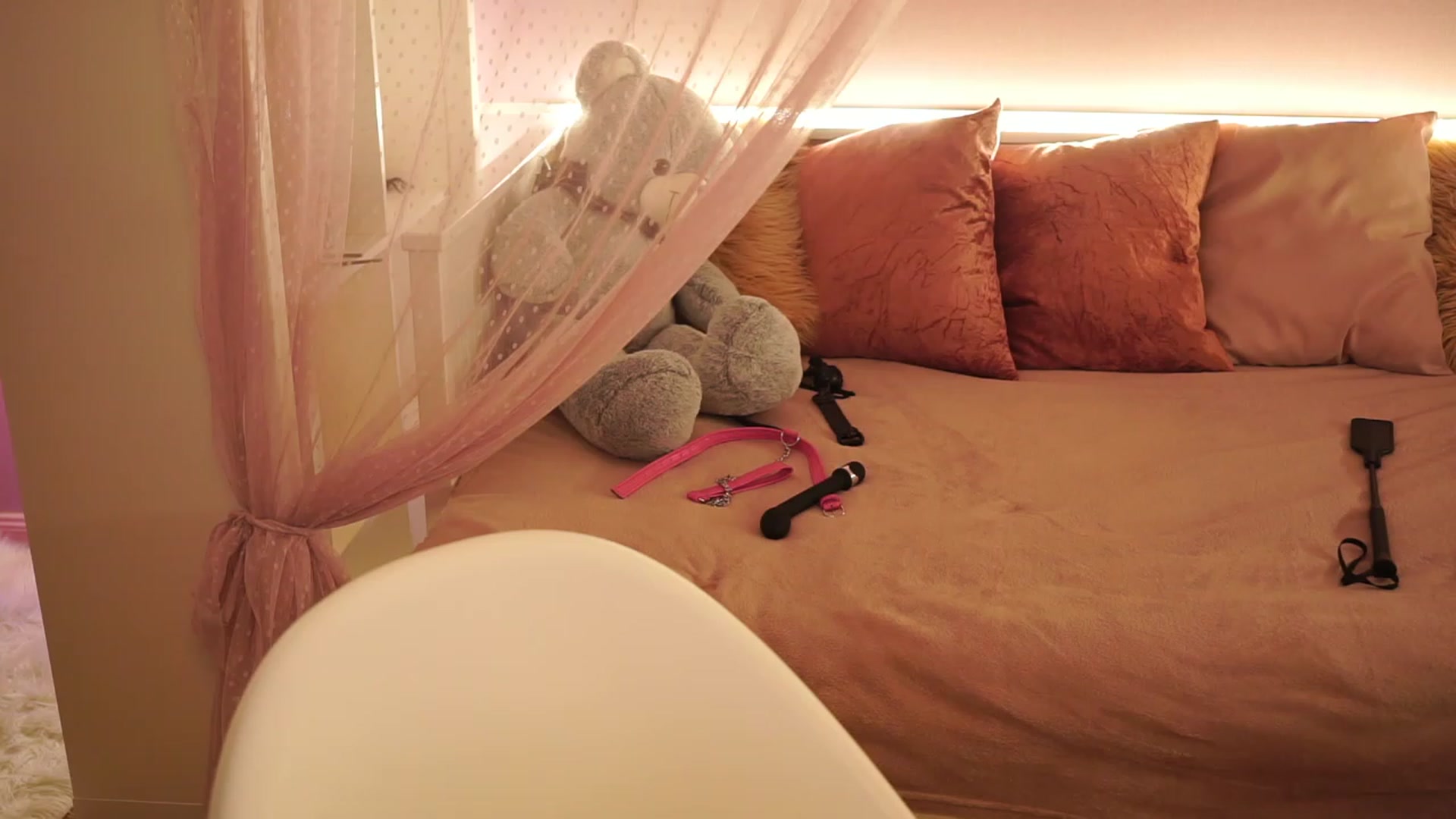 Gallery image thumbnail from Lya_TheCutest's myfreecams stream on, 05/04/2023, 17:54 image 20 of 20