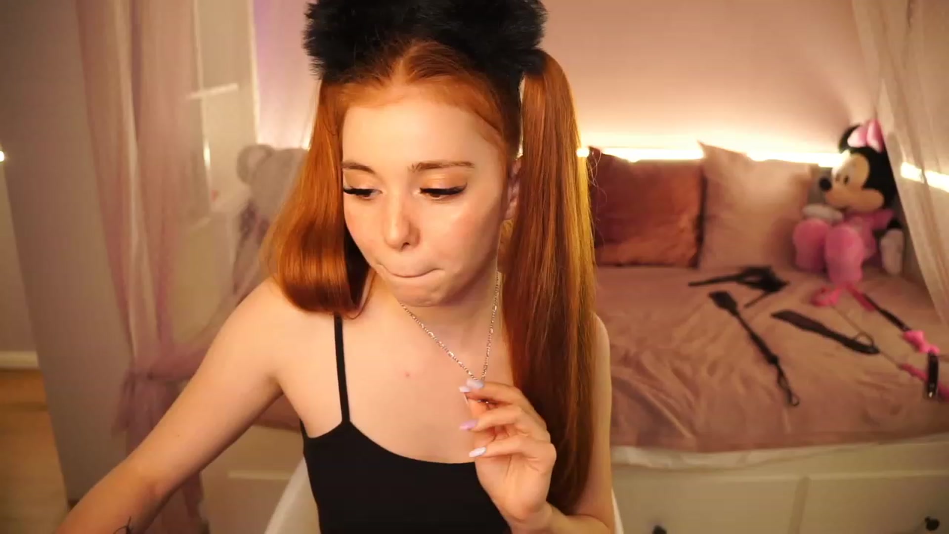 Gallery image thumbnail from Lya_TheCutest's myfreecams stream on, 05/17/2023, 15:54 image 16 of 20