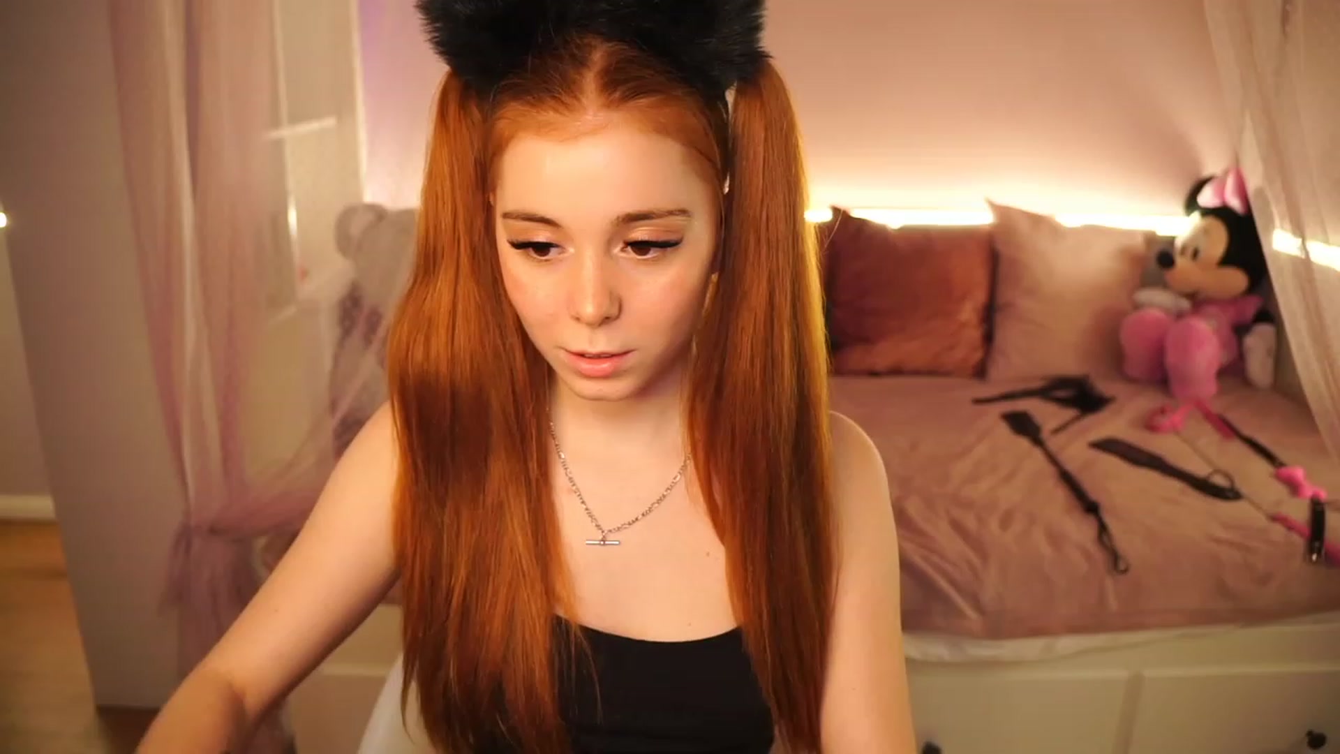 Gallery image thumbnail from Lya_TheCutest's myfreecams stream on, 05/17/2023, 15:54 image 6 of 20