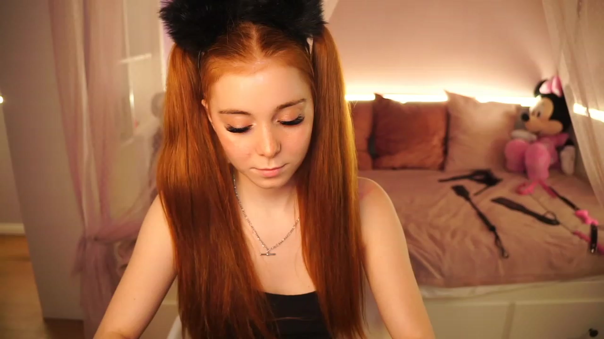 Gallery image thumbnail from Lya_TheCutest's myfreecams stream on, 05/17/2023, 15:54 image 8 of 20