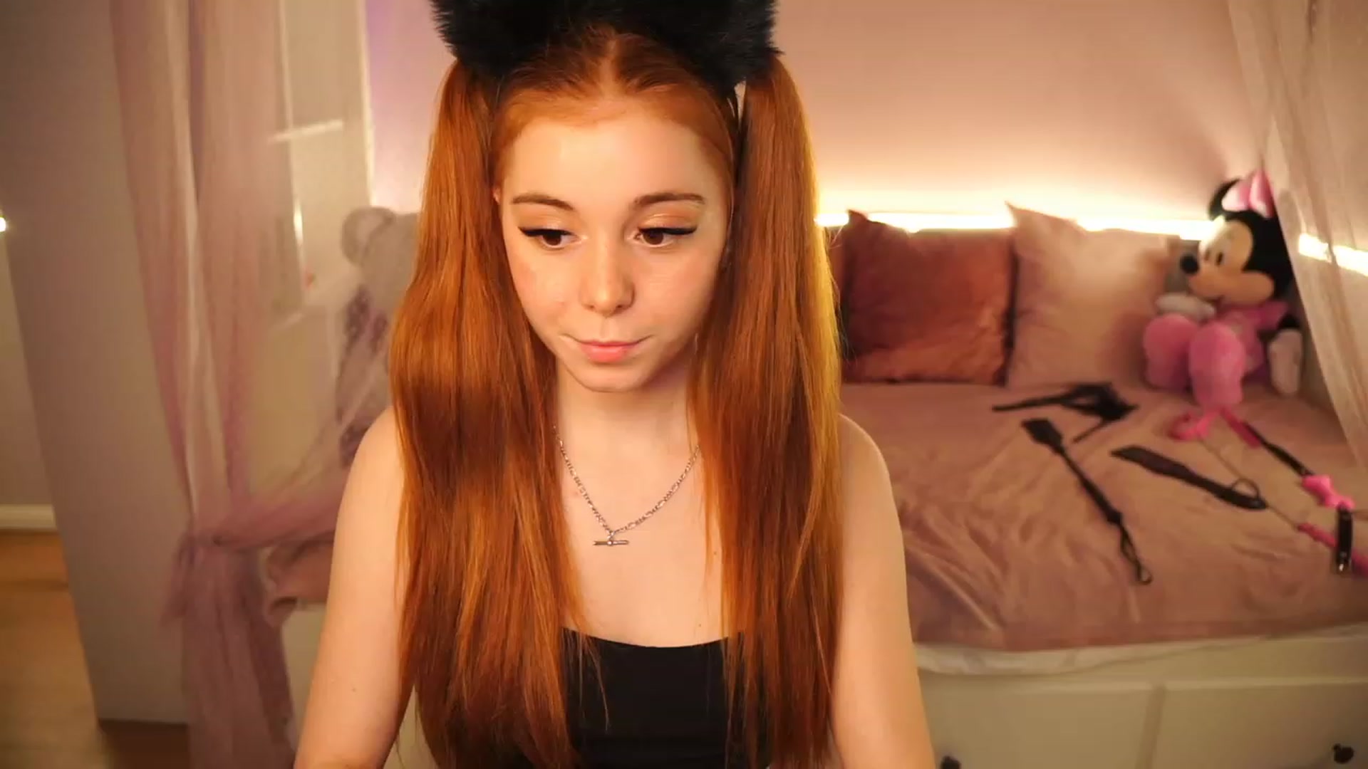 Gallery image thumbnail from Lya_TheCutest's myfreecams stream on, 05/17/2023, 15:54 image 3 of 20