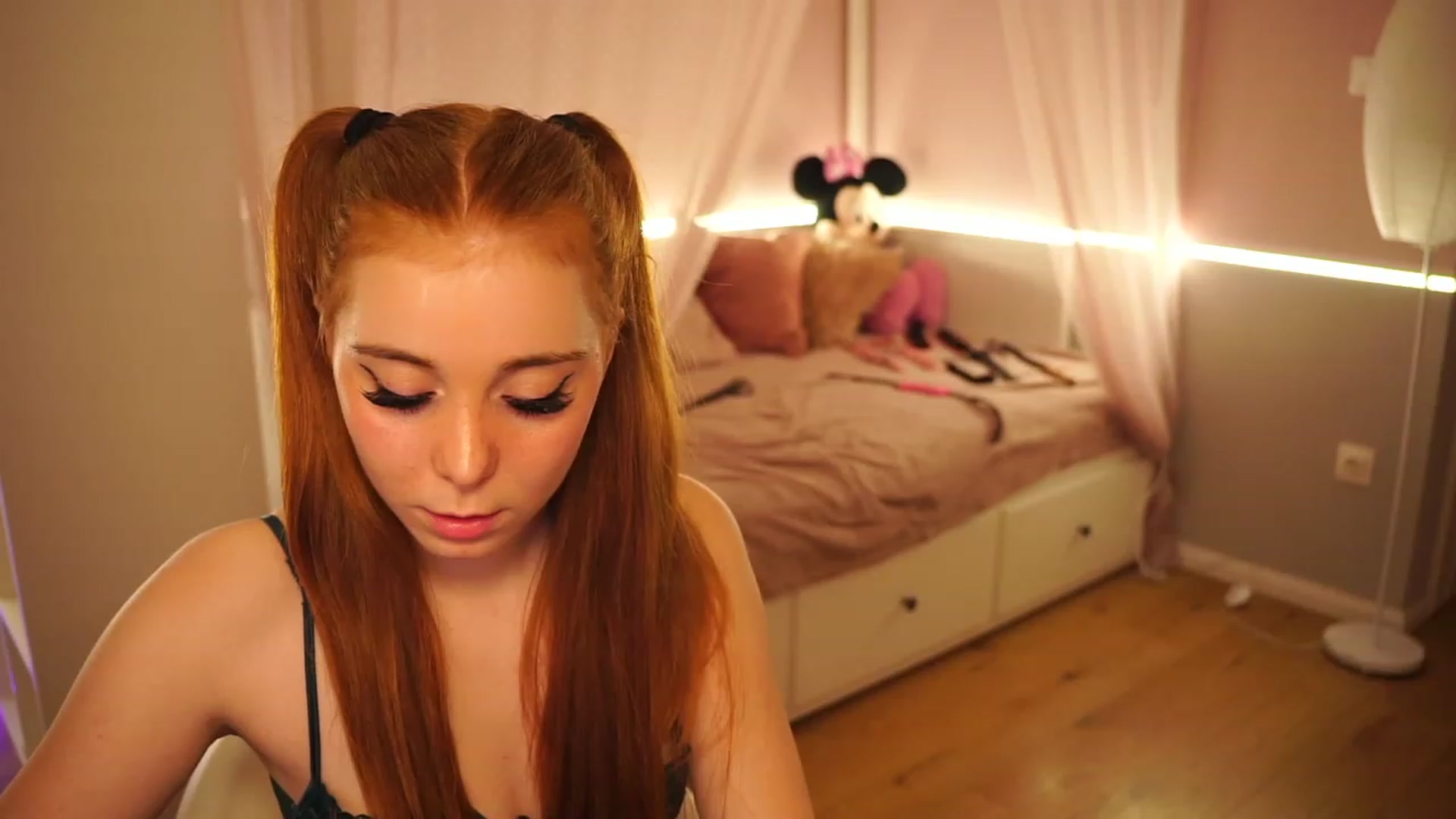Gallery image thumbnail from Lya_TheCutest's myfreecams stream on, 05/22/2023, 18:14 image 8 of 20