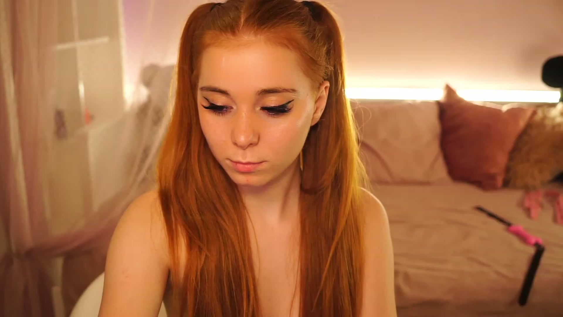 Gallery image thumbnail from Lya_TheCutest's myfreecams stream on, 05/22/2023, 20:24 image 15 of 20