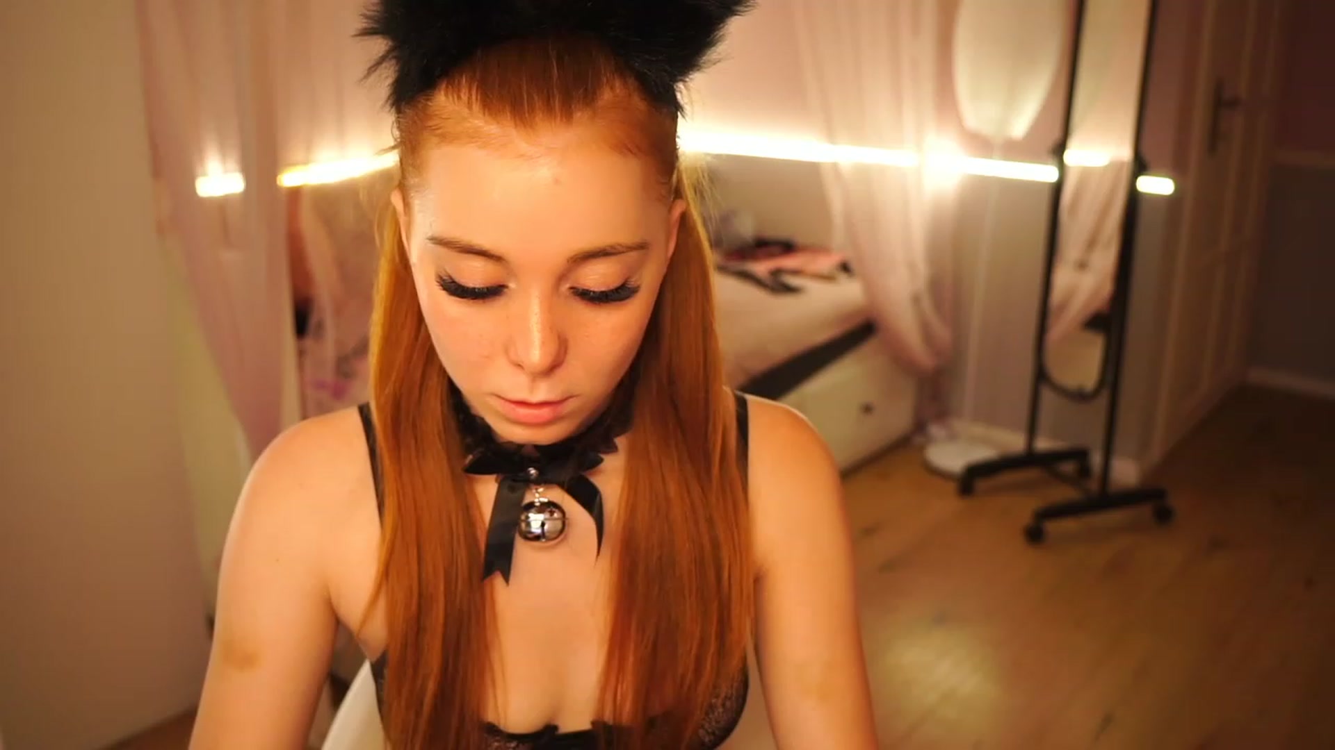 Gallery image thumbnail from Lya_TheCutest's myfreecams stream on, 06/04/2023, 10:31 image 8 of 20