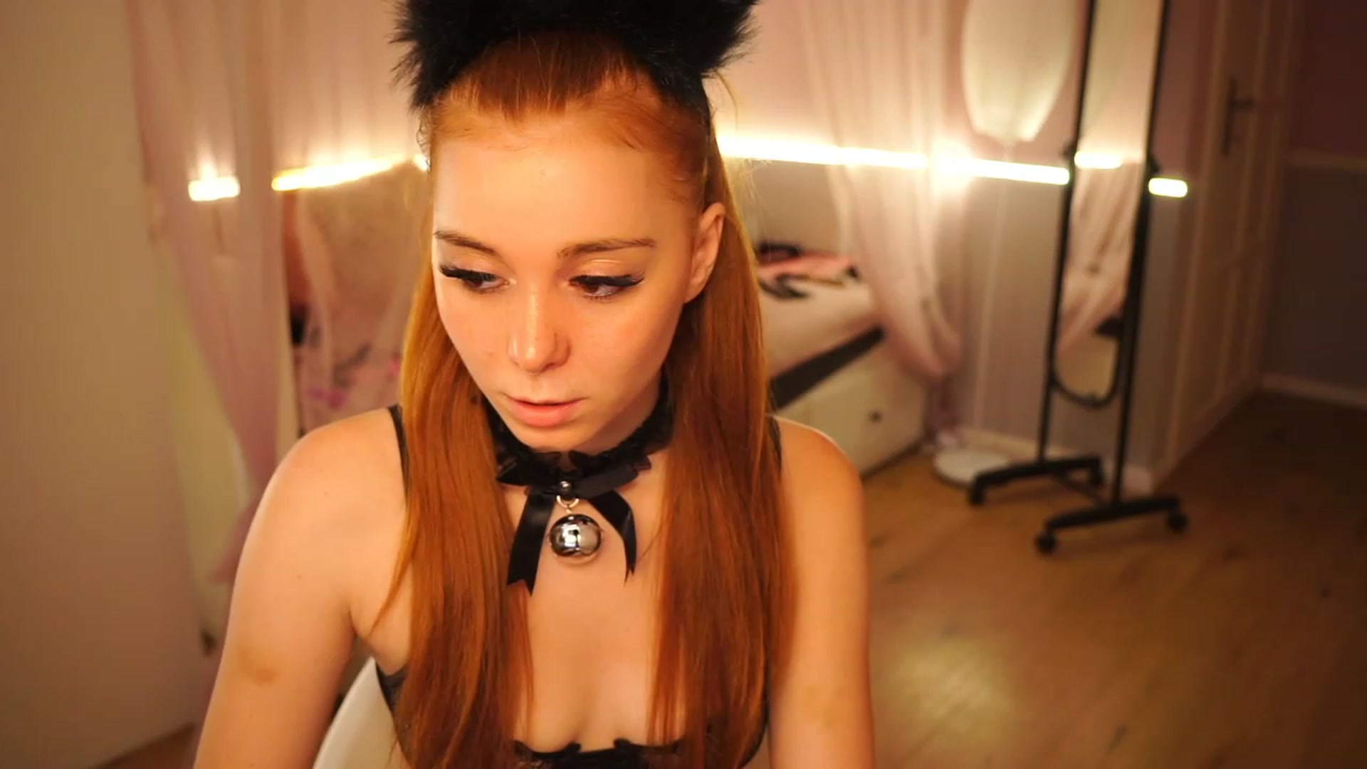 Gallery image thumbnail from Lya_TheCutest's myfreecams stream on, 06/04/2023, 10:31 image 4 of 20