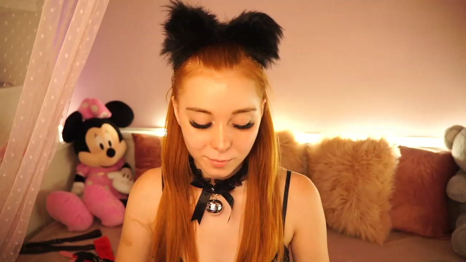 Gallery image thumbnail from Lya_TheCutest's myfreecams stream on, 06/04/2023, 12:04 image 11 of 20