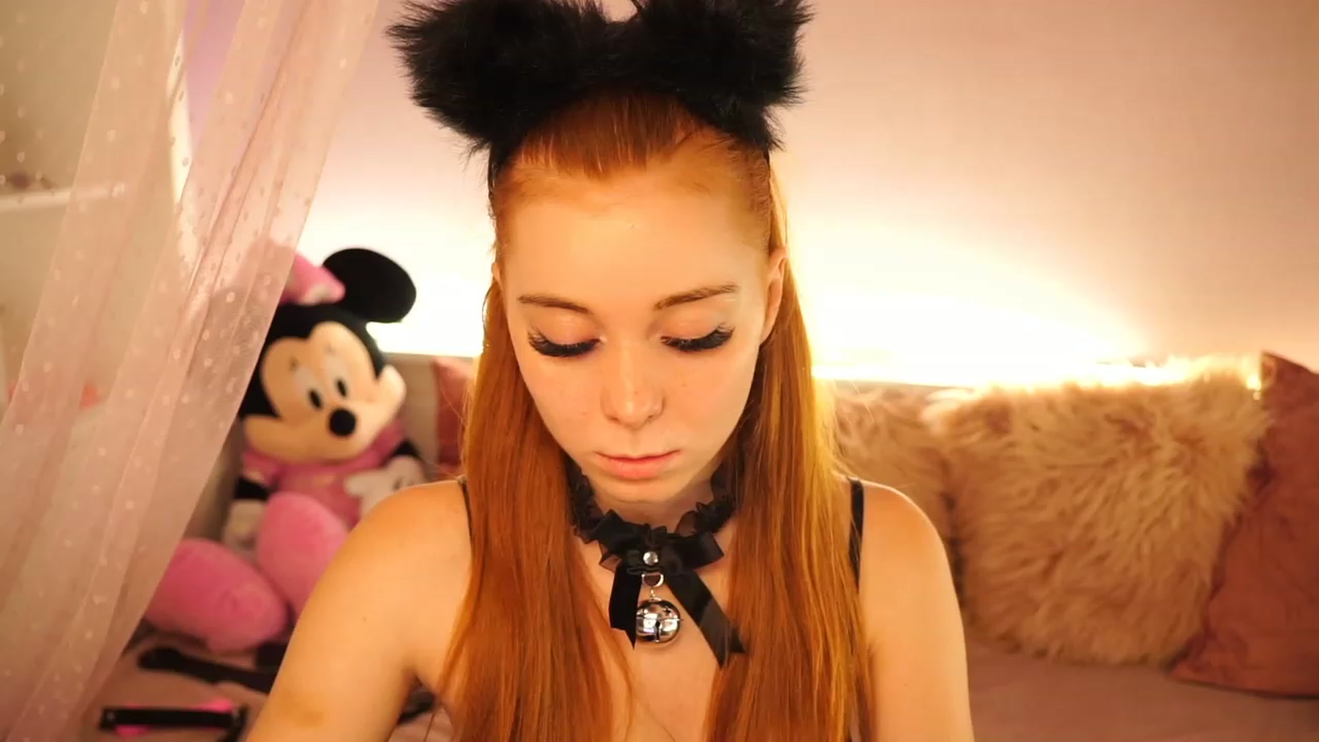 Gallery image thumbnail from Lya_TheCutest's myfreecams stream on, 06/04/2023, 14:11 image 9 of 20
