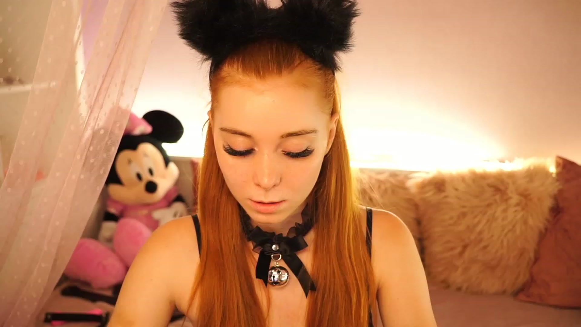 Gallery image thumbnail from Lya_TheCutest's myfreecams stream on, 06/04/2023, 14:11 image 8 of 20