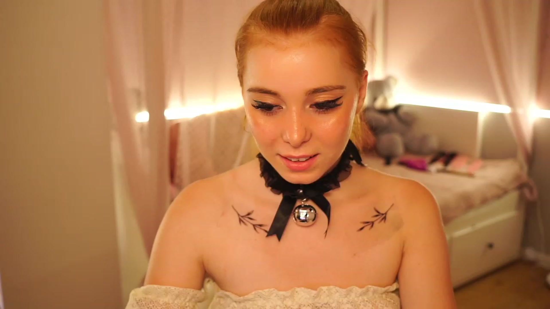 Gallery image thumbnail from Lya_TheCutest's myfreecams stream on, 06/12/2023, 14:30 image 9 of 20