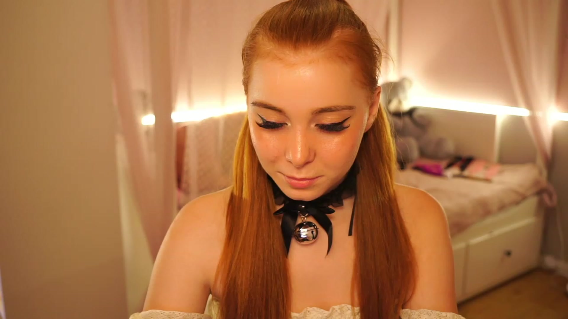 Gallery image thumbnail from Lya_TheCutest's myfreecams stream on, 06/12/2023, 14:30 image 7 of 20