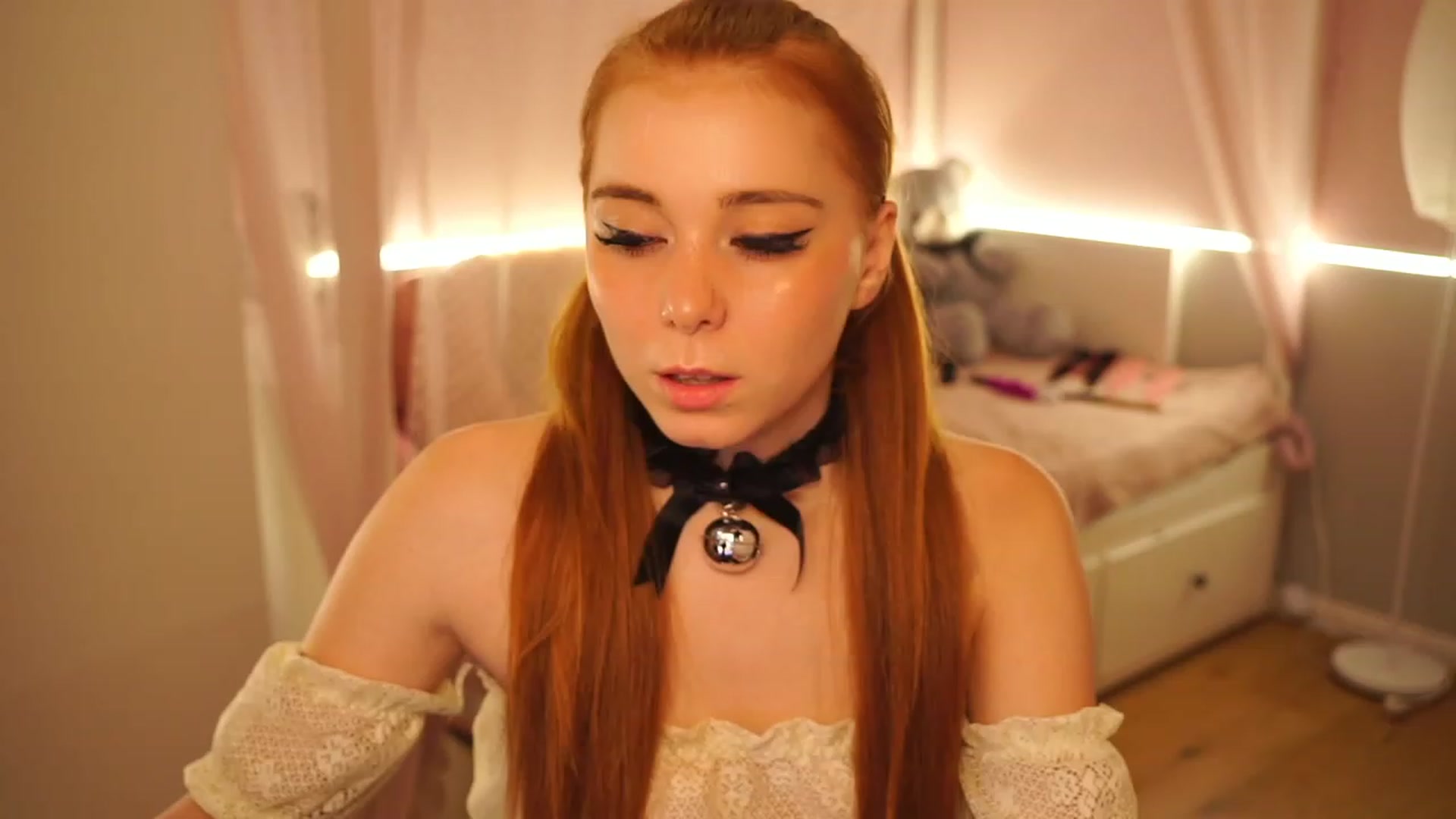 Gallery image thumbnail from Lya_TheCutest's myfreecams stream on, 06/12/2023, 15:37 image 13 of 20