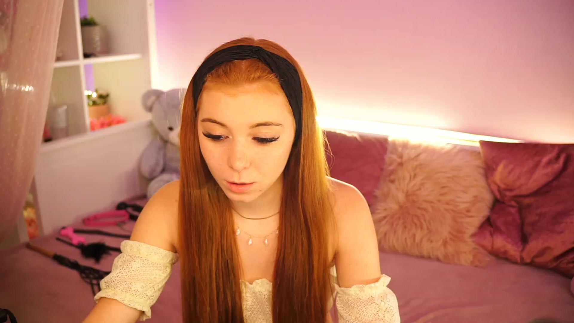 Gallery image thumbnail from Lya_TheCutest's myfreecams stream on, 06/25/2023, 11:57 image 16 of 20