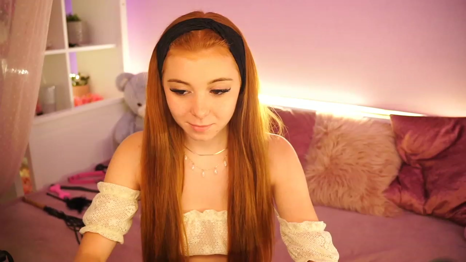Gallery image thumbnail from Lya_TheCutest's myfreecams stream on, 06/25/2023, 11:57 image 11 of 20