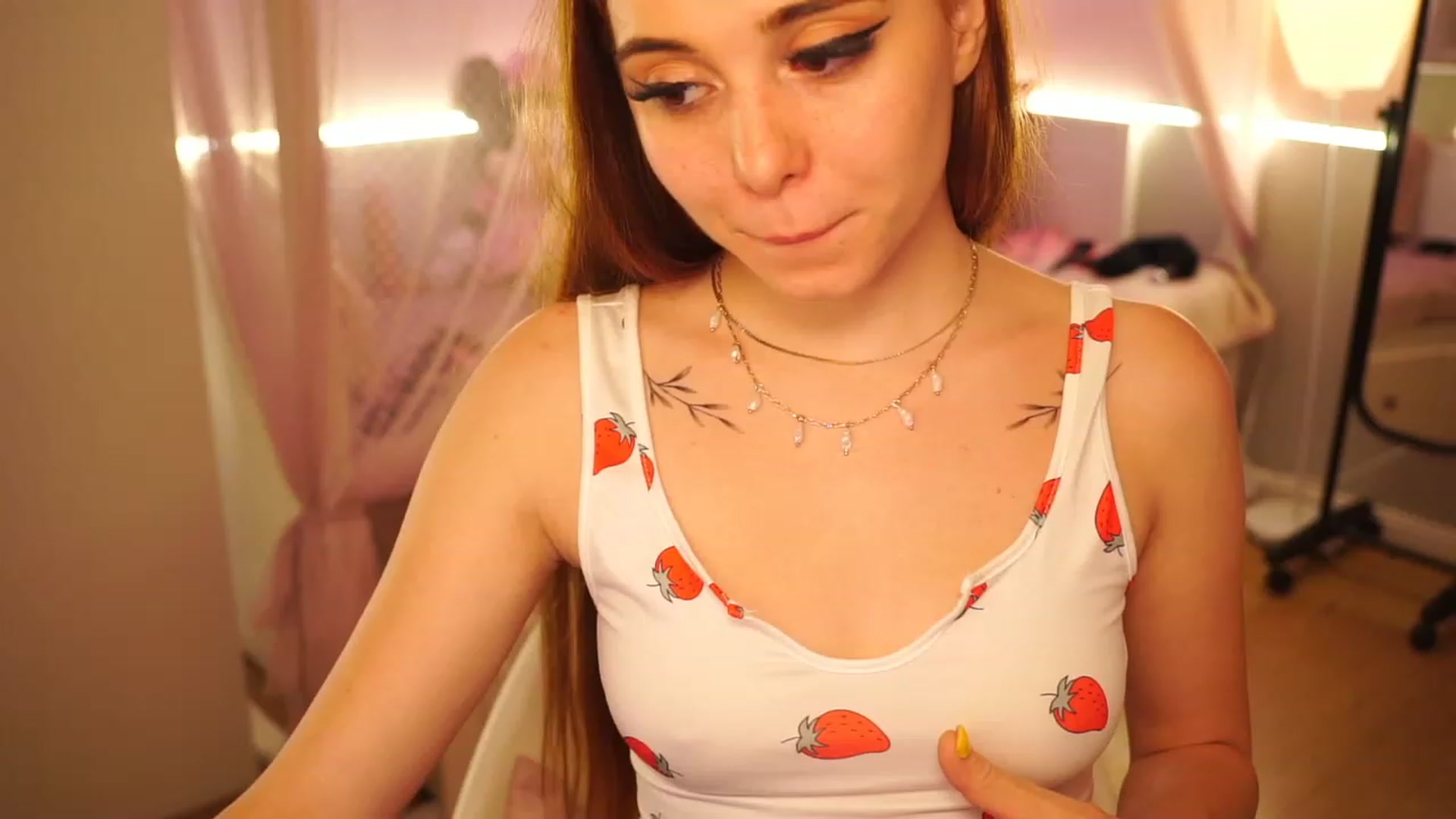 Gallery image thumbnail from Lya_TheCutest's myfreecams stream on, 06/29/2023, 18:16 image 20 of 20