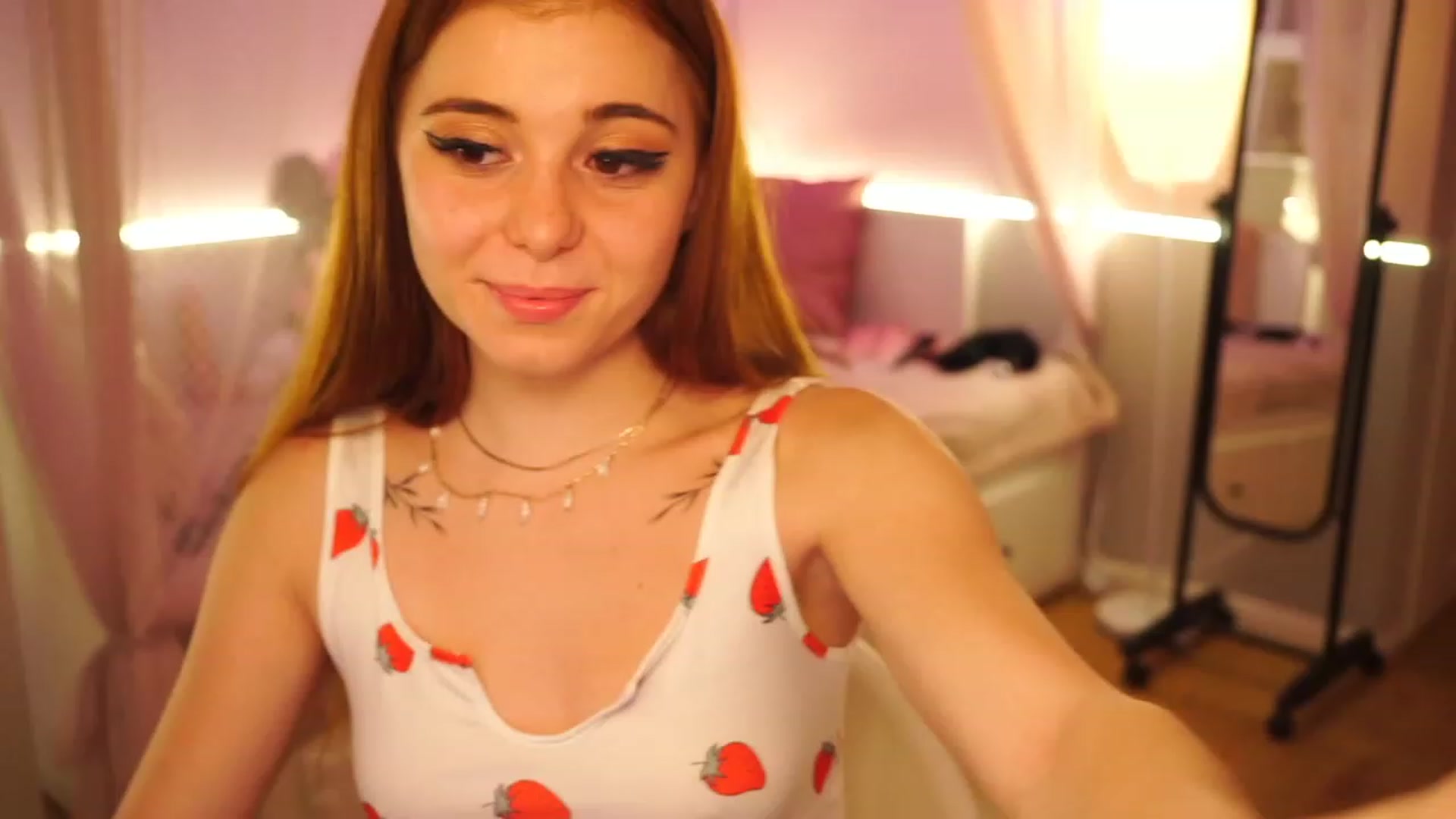 Gallery image thumbnail from Lya_TheCutest's myfreecams stream on, 06/29/2023, 18:16 image 2 of 20