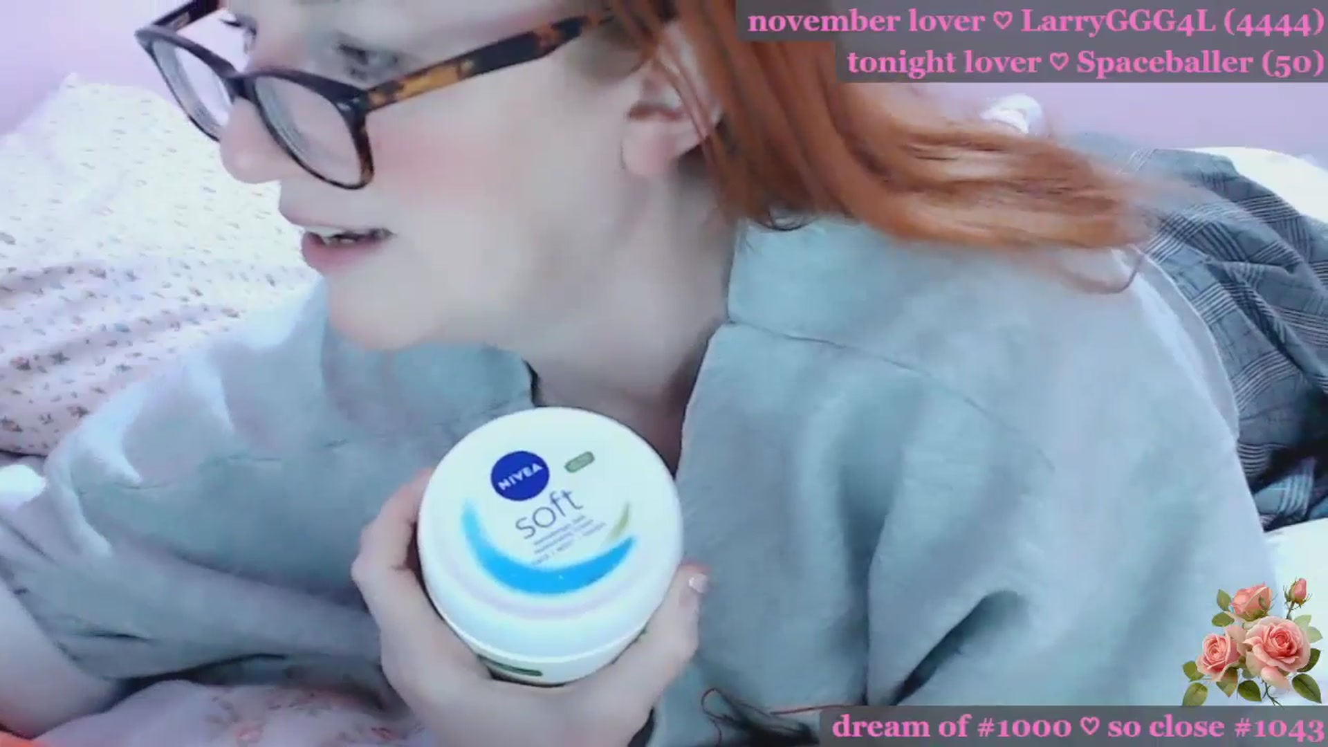 Gallery image thumbnail from Lydia's myfreecams stream on, 11/20/2025, 22:14 image 4 of 20