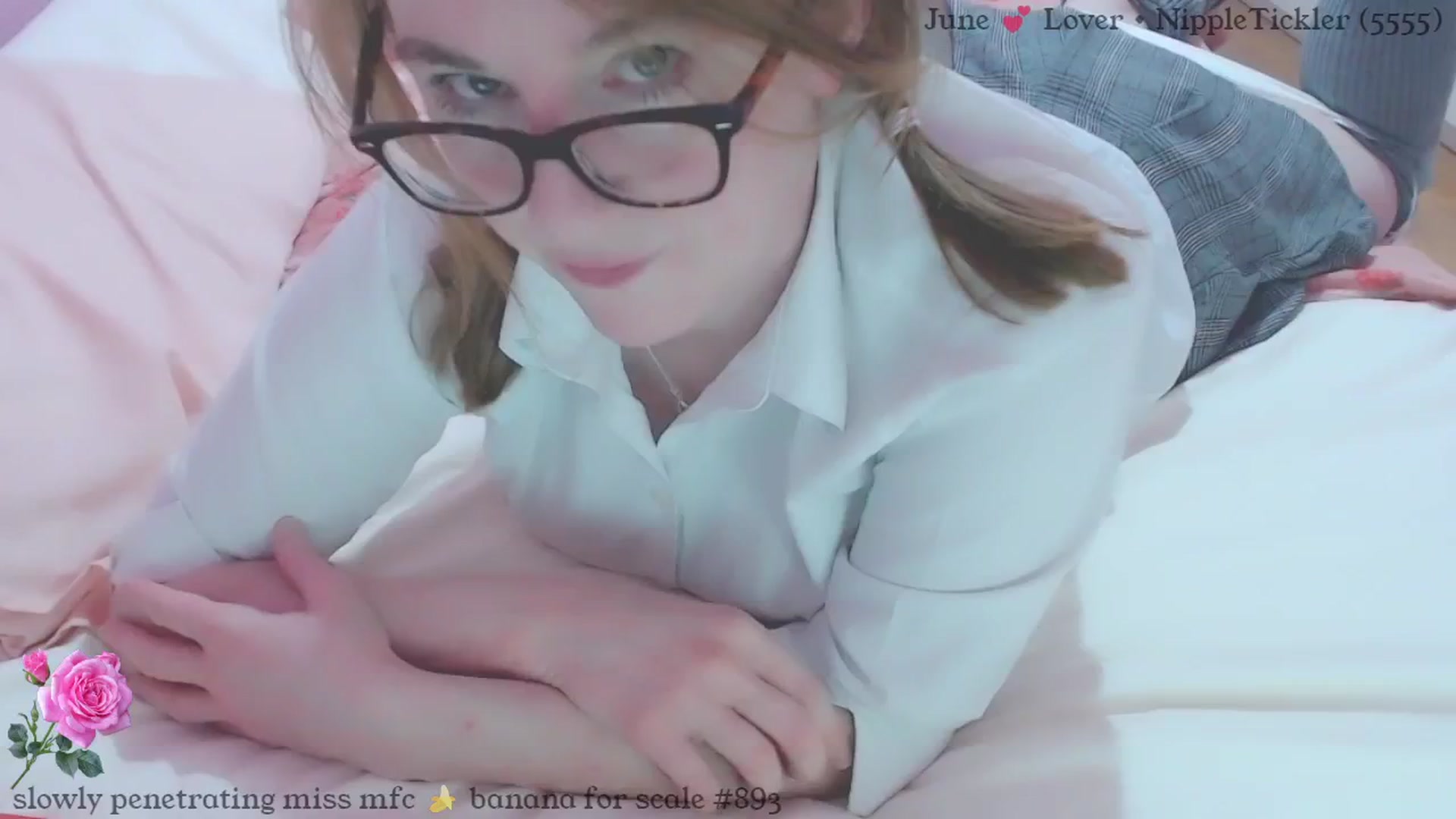 Gallery image thumbnail from LydiaLaPeche's myfreecams stream on, 06/12/2024, 21:42 image 12 of 20