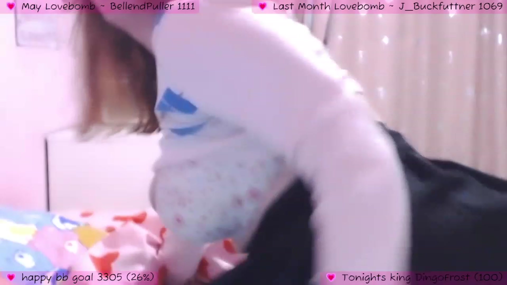 Gallery image thumbnail from LydiaLovebomb's myfreecams stream on, 05/01/2023, 22:39 image 19 of 20