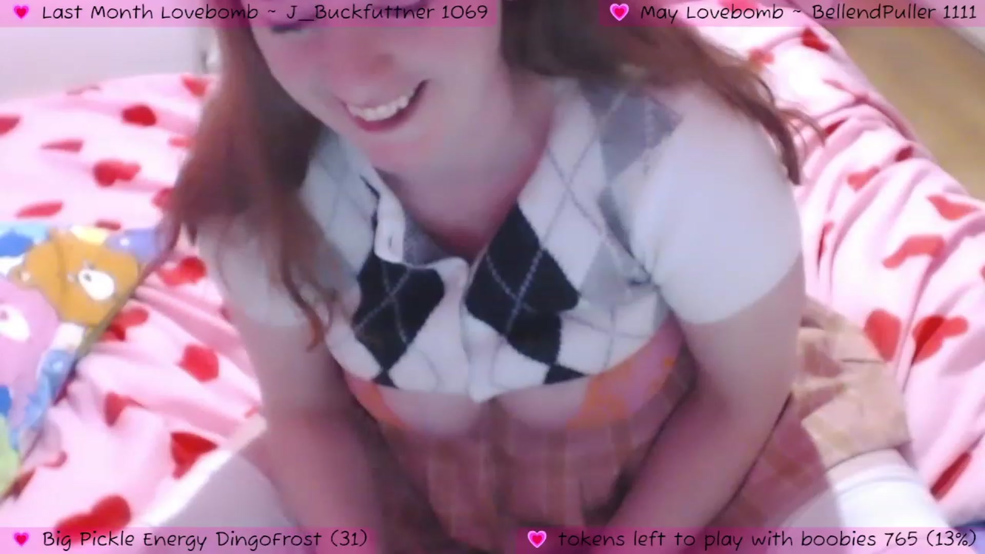Gallery image thumbnail from LydiaLovebomb's myfreecams stream on, 05/03/2023, 22:17 image 7 of 20