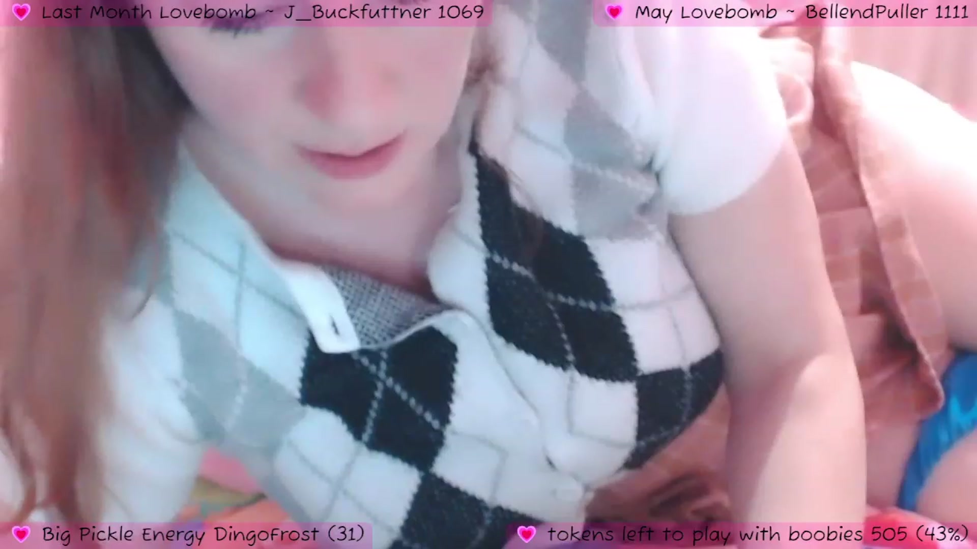 Gallery image thumbnail from LydiaLovebomb's myfreecams stream on, 05/03/2023, 22:17 image 11 of 20