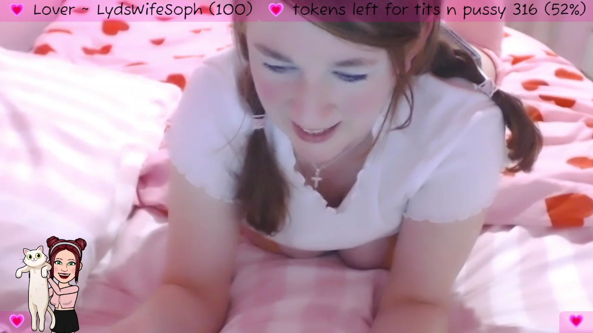Gallery image thumbnail from LydiaLovedoll's myfreecams stream on, 03/30/2023, 22:03 image 10 of 20