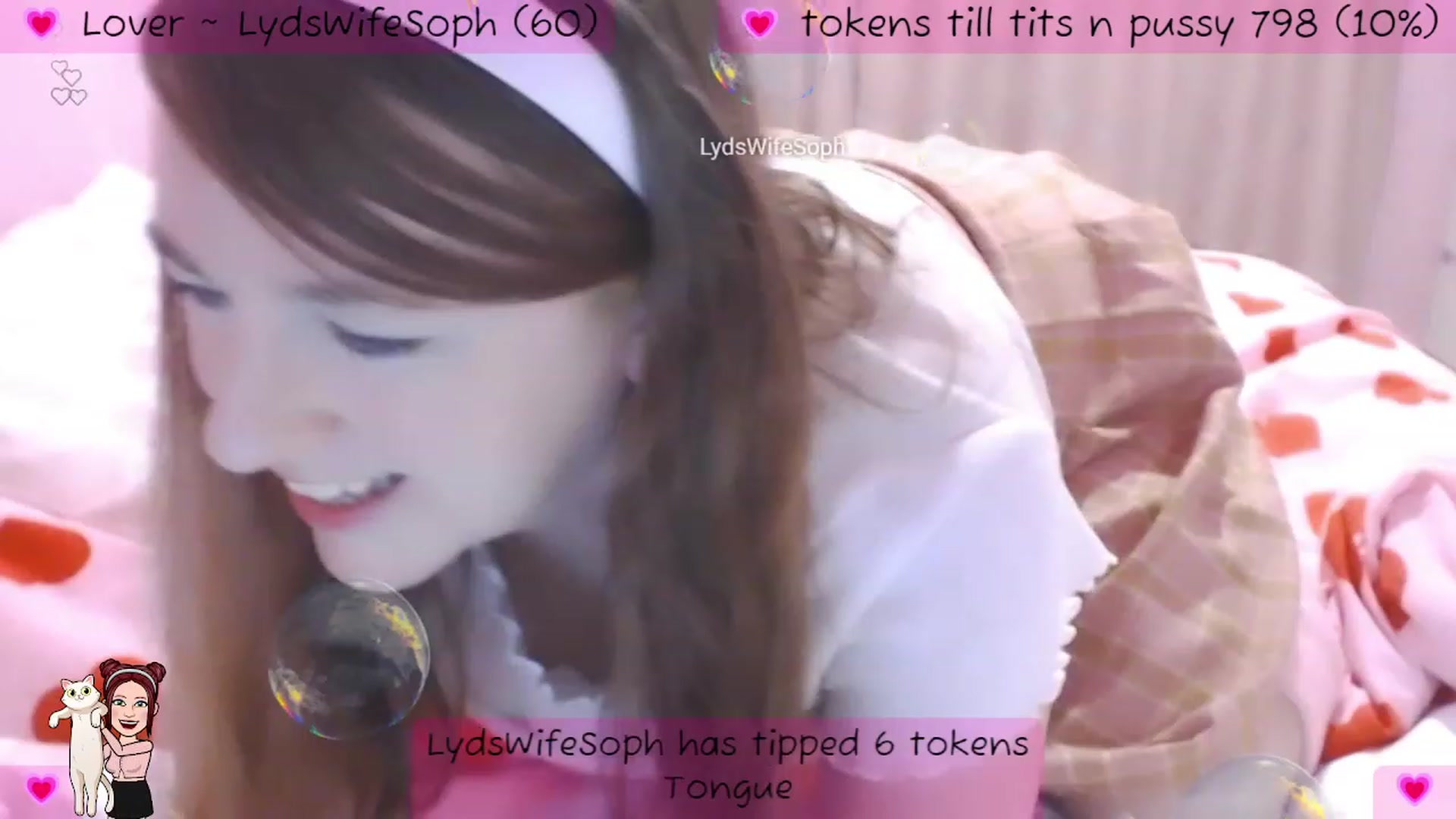 Gallery image thumbnail from LydiaLovedoll's myfreecams stream on, 03/31/2023, 20:26 image 17 of 20