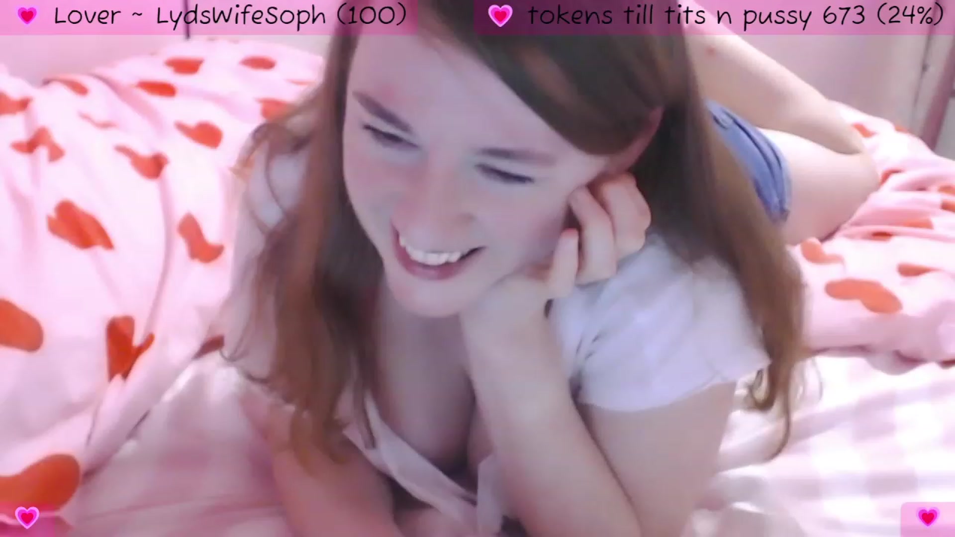 Gallery image thumbnail from LydiaLovedoll's myfreecams stream on, 04/03/2023, 22:01 image 2 of 20