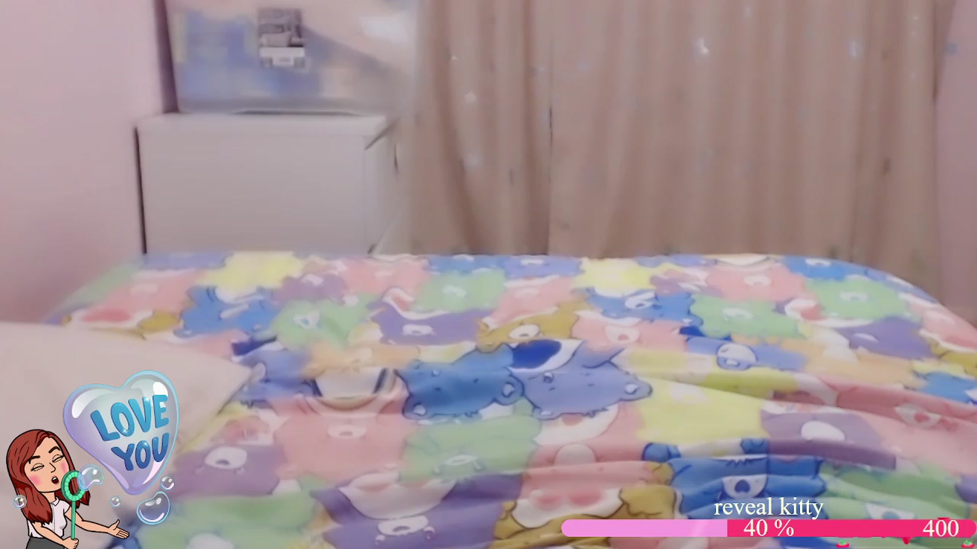 Gallery image thumbnail from LydiaPeach's myfreecams stream on, 11/17/2022, 23:38 image 1 of 20