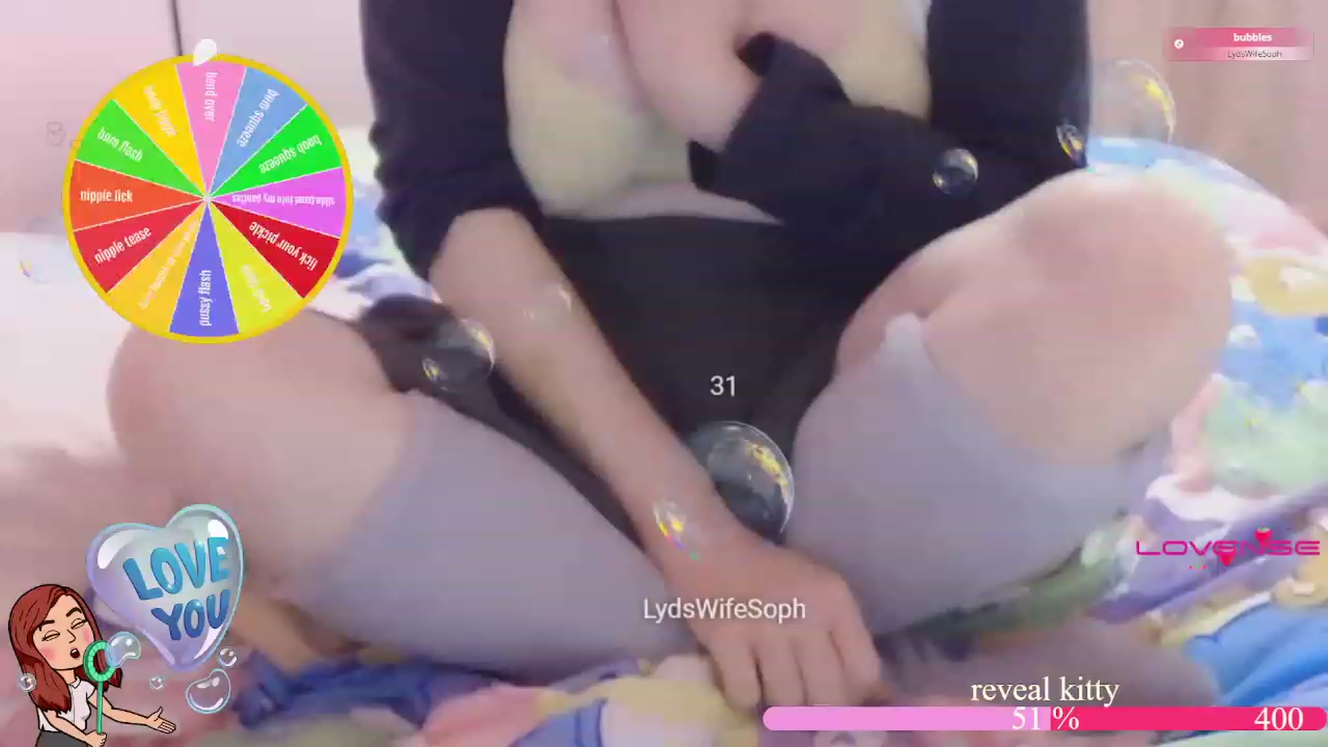 Gallery image thumbnail from LydiaPeach's myfreecams stream on, 11/17/2022, 23:38 image 4 of 20