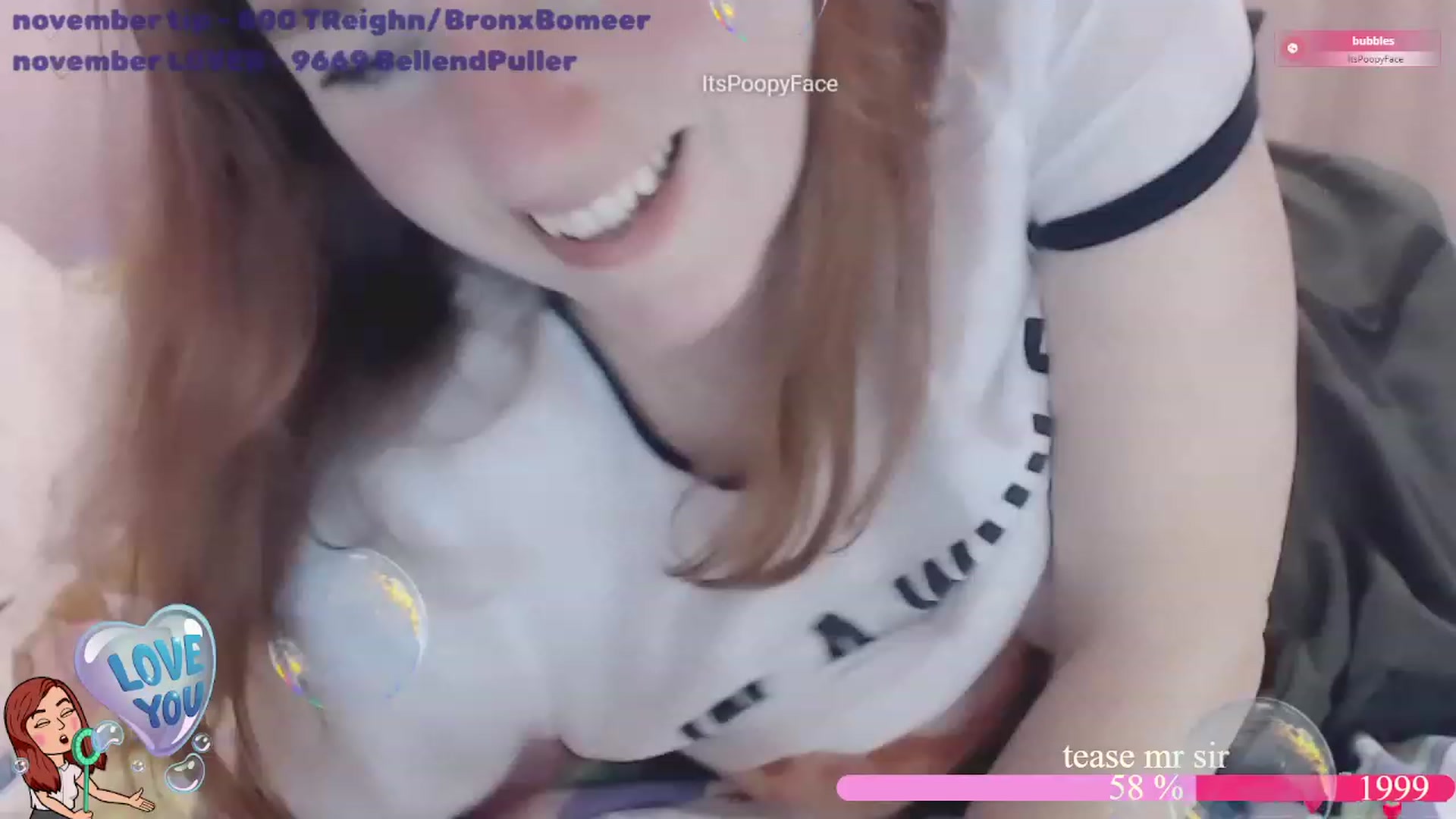 Gallery image thumbnail from LydiaPeach's myfreecams stream on, 11/22/2022, 22:35 image 10 of 20