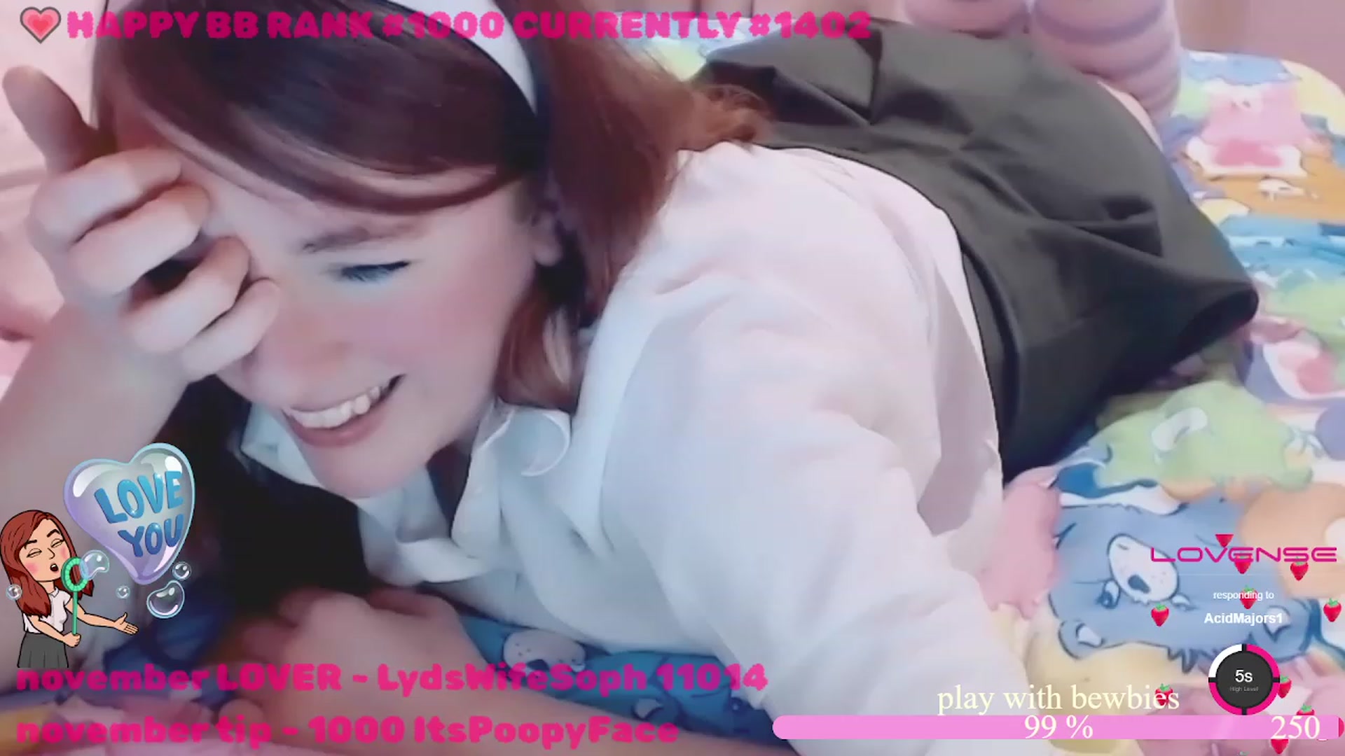 Gallery image thumbnail from LydiaPeach's myfreecams stream on, 11/25/2022, 21:53 image 8 of 20