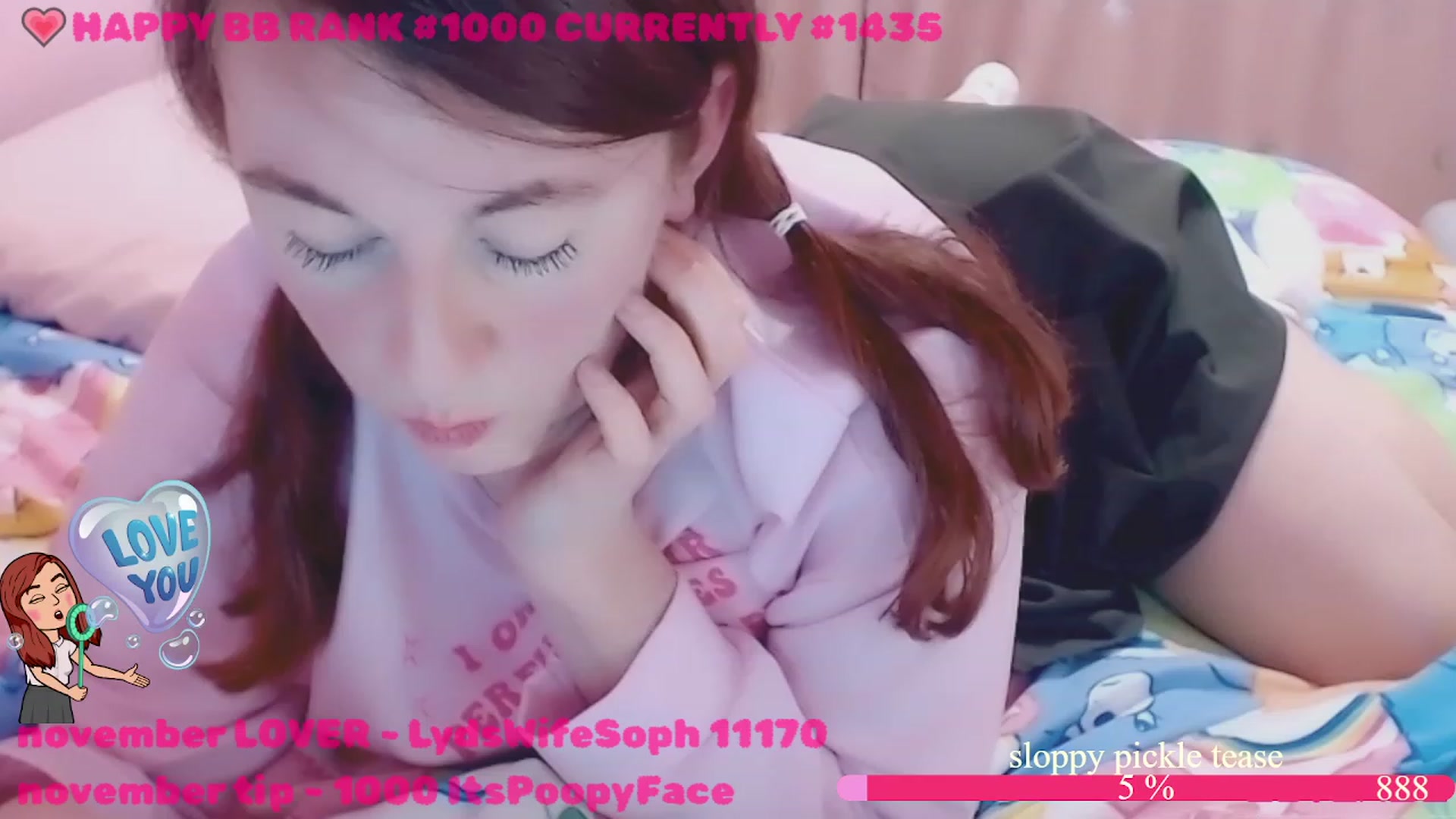 Gallery image thumbnail from LydiaPeach's myfreecams stream on, 11/26/2022, 22:57 image 17 of 20