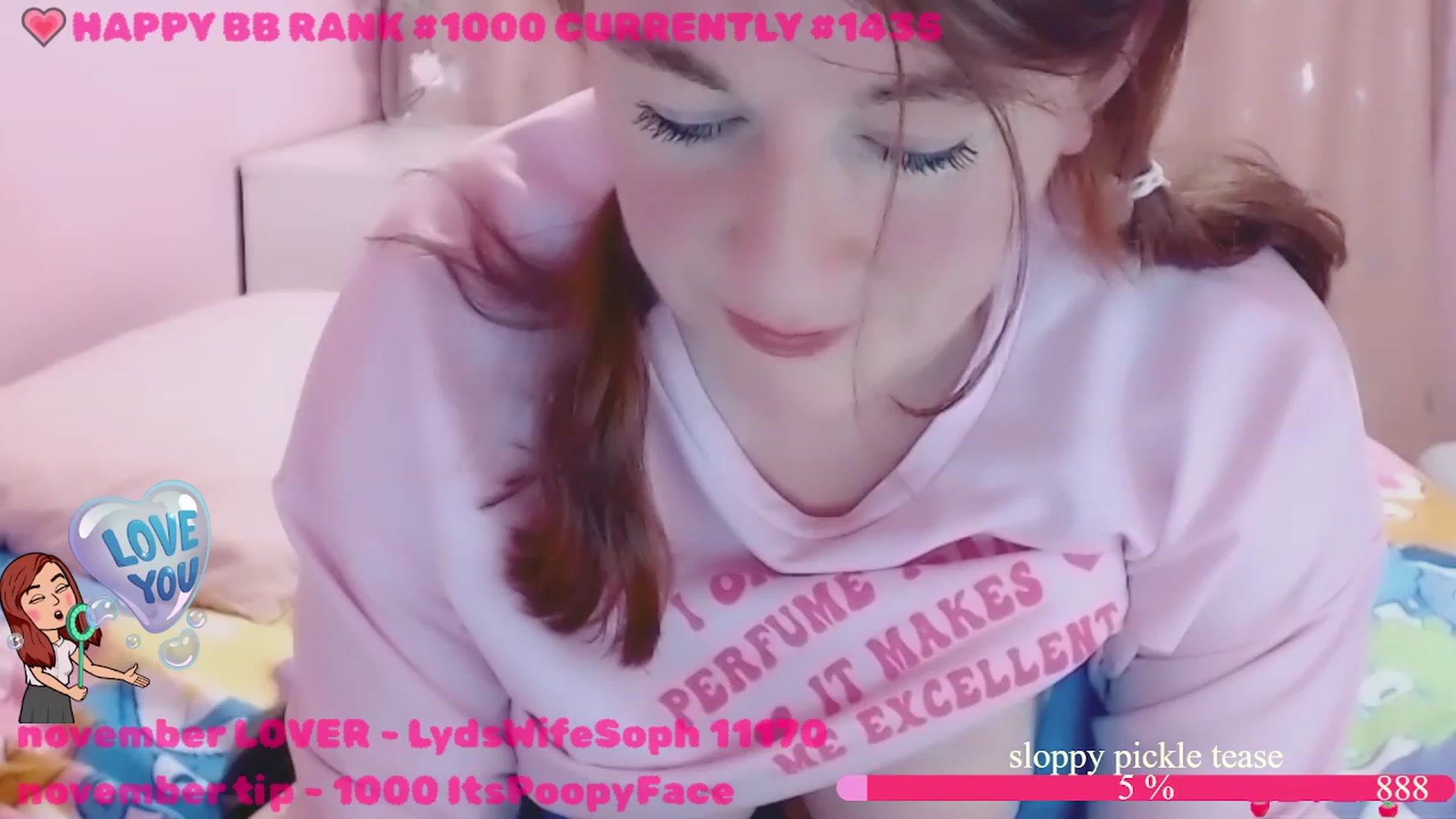Gallery image thumbnail from LydiaPeach's myfreecams stream on, 11/26/2022, 22:57 image 15 of 20