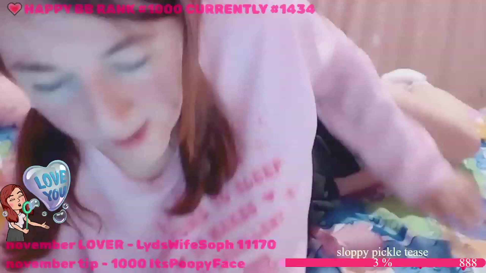 Gallery image thumbnail from LydiaPeach's myfreecams stream on, 11/26/2022, 22:57 image 7 of 20