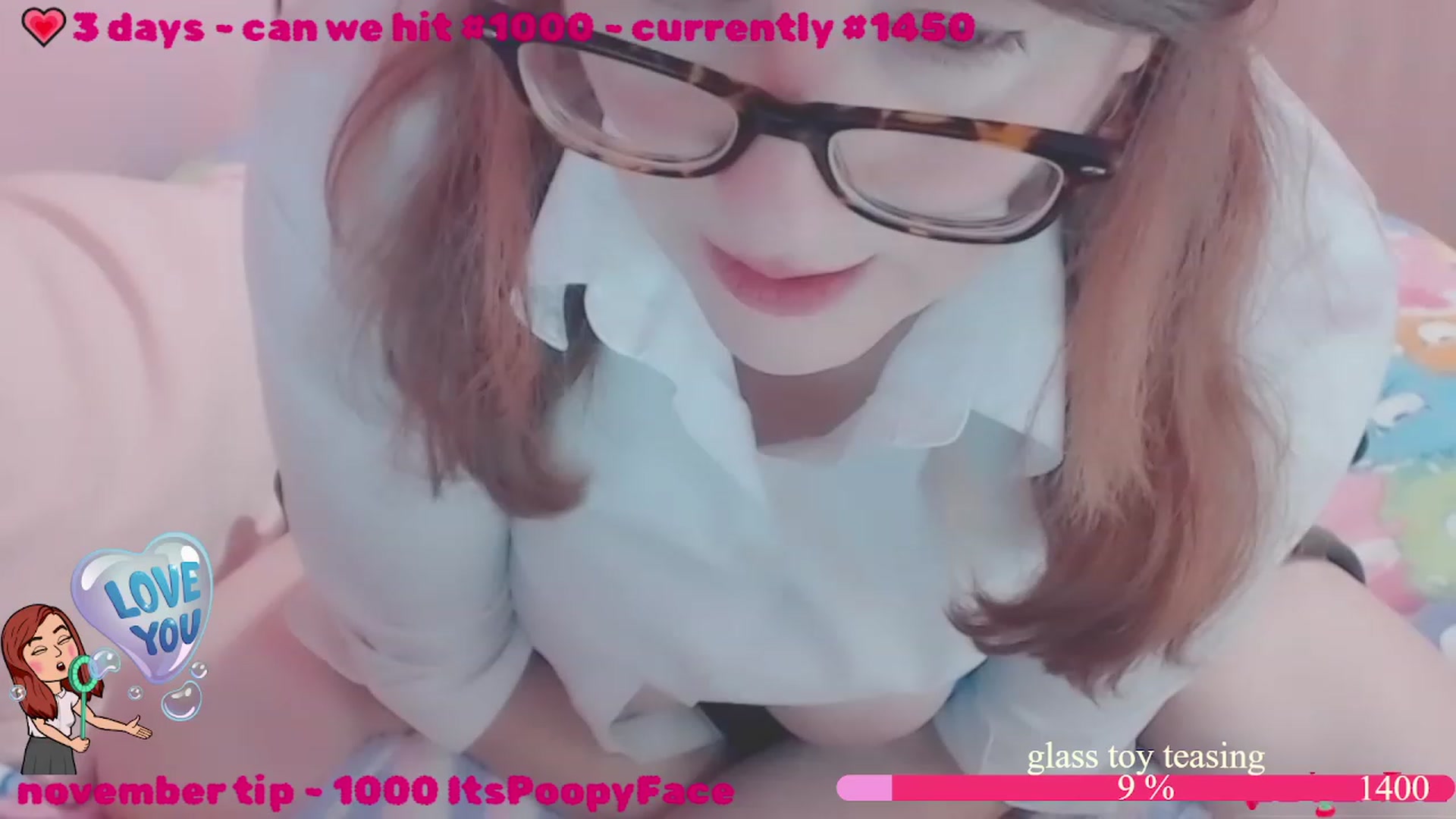 Gallery image thumbnail from LydiaPeach's myfreecams stream on, 11/28/2022, 21:58 image 3 of 20