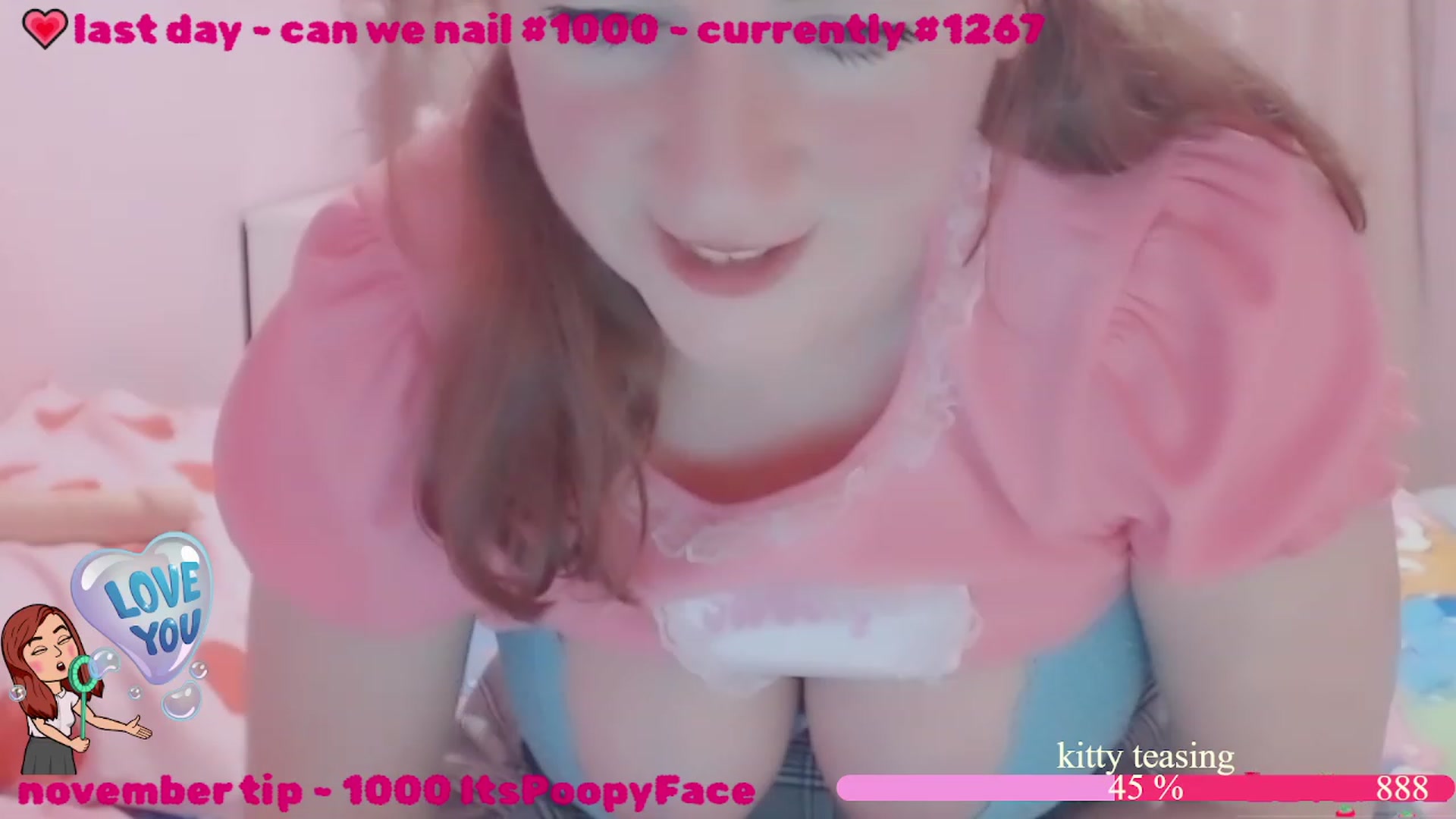 Gallery image thumbnail from LydiaPeach's myfreecams stream on, 11/30/2022, 23:21 image 8 of 20