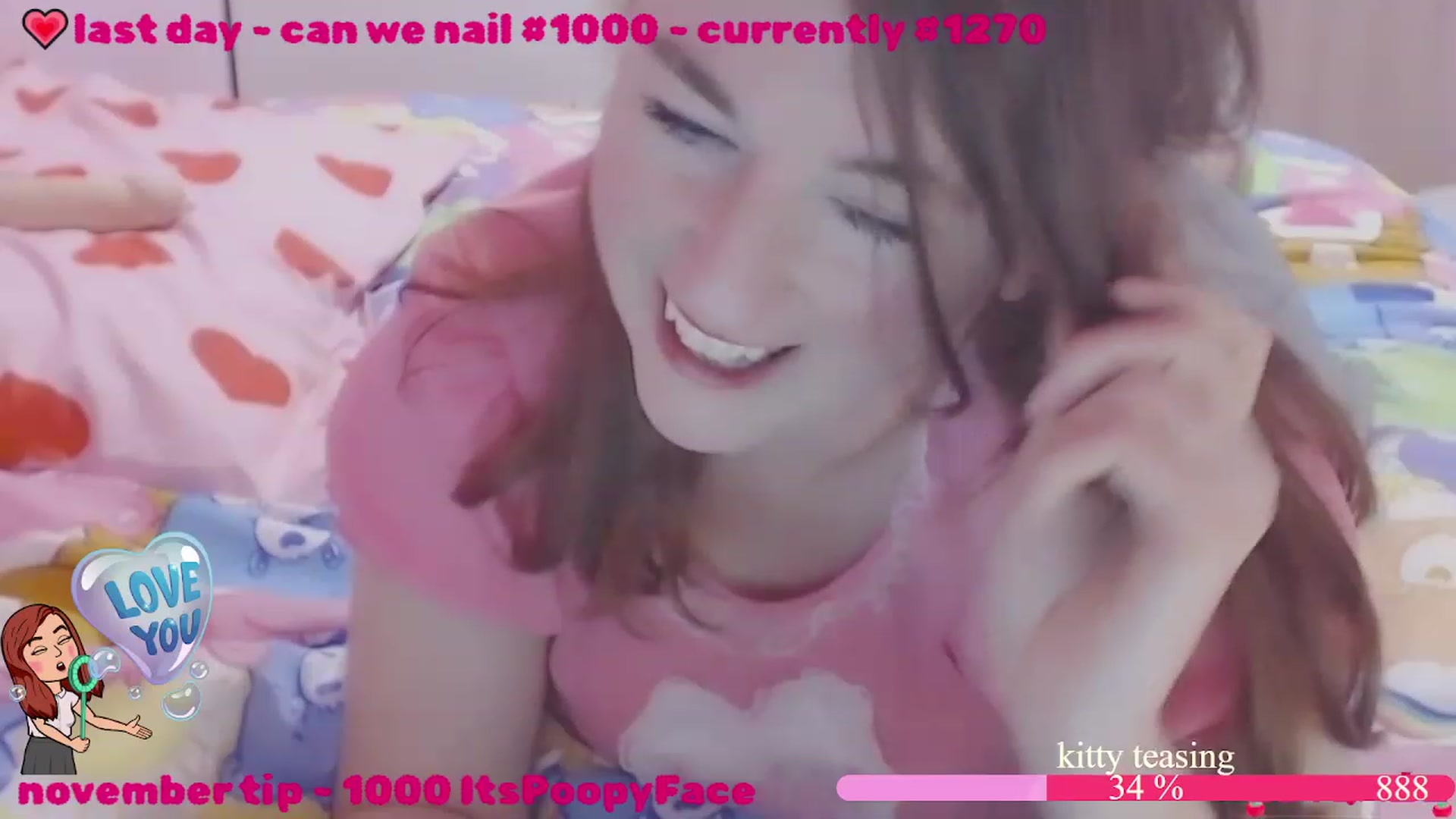 Gallery image thumbnail from LydiaPeach's myfreecams stream on, 11/30/2022, 23:21 image 2 of 20
