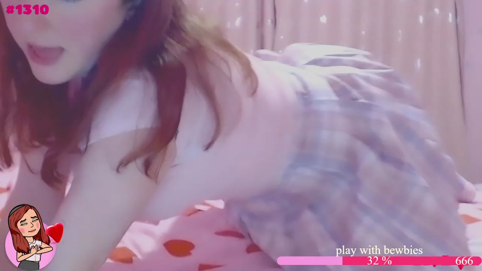 Gallery image thumbnail from LydiaPeach's myfreecams stream on, 12/01/2022, 20:18 image 17 of 20