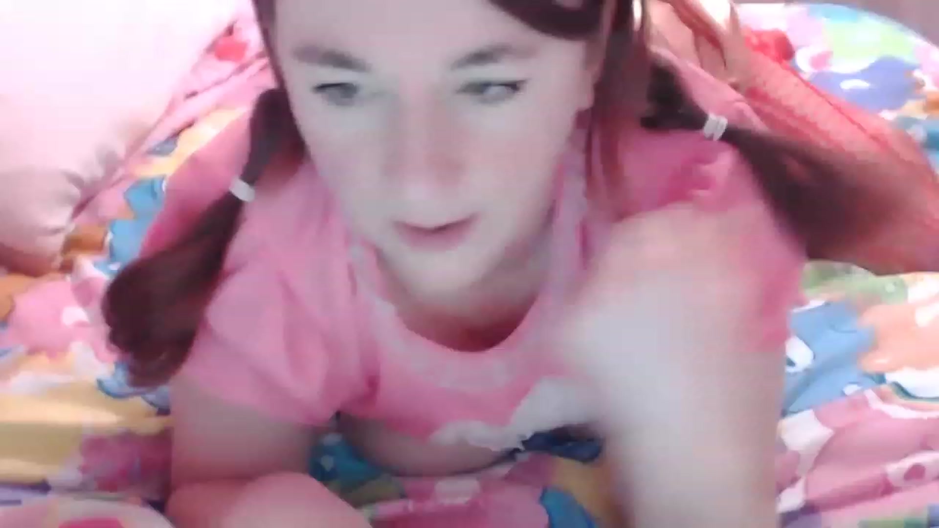 Gallery image thumbnail from LydiaPeach's myfreecams stream on, 12/22/2022, 22:52 image 6 of 20