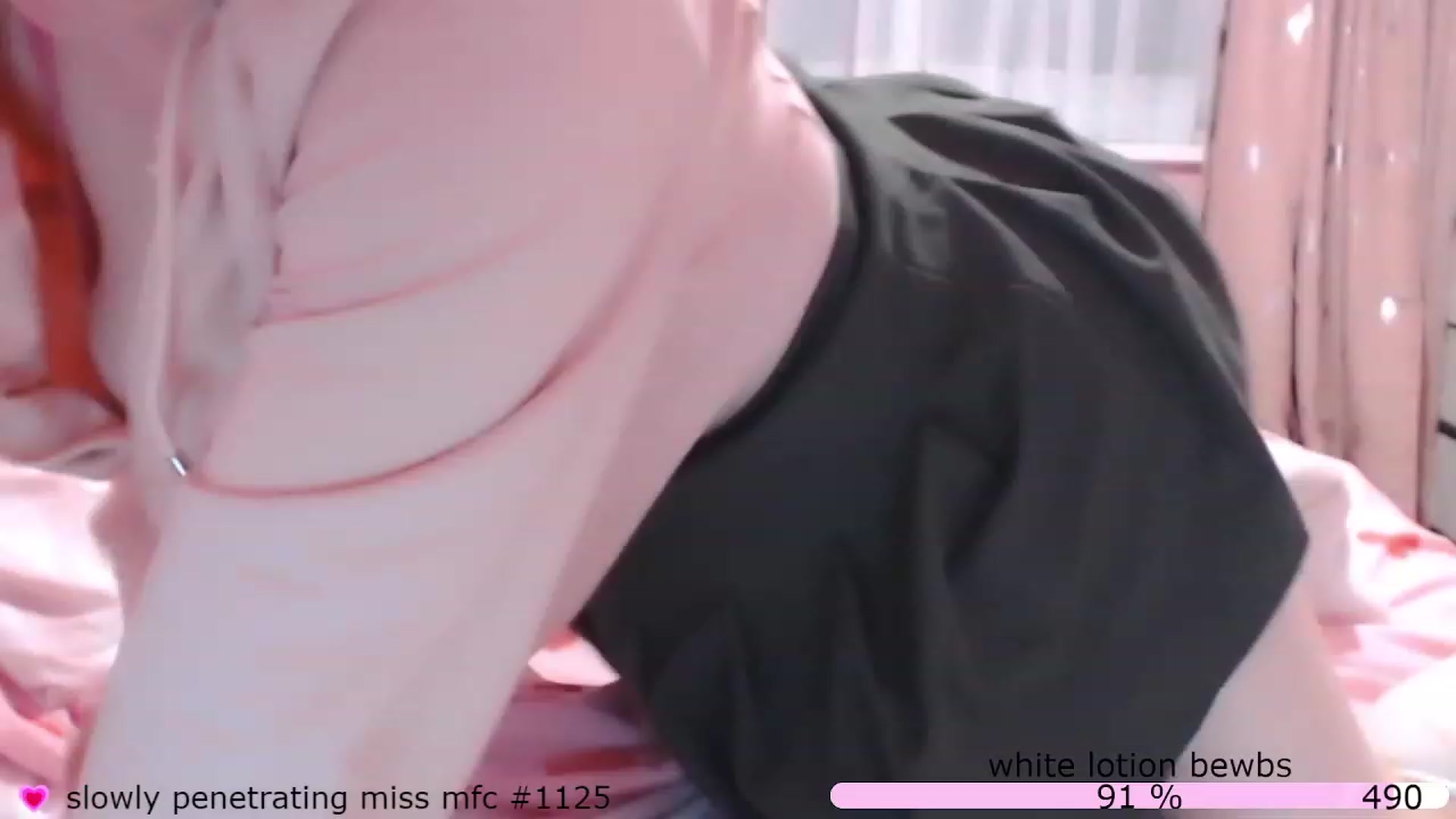 Gallery image thumbnail from LydiaPeach's myfreecams stream on, 02/24/2023, 23:23 image 18 of 20