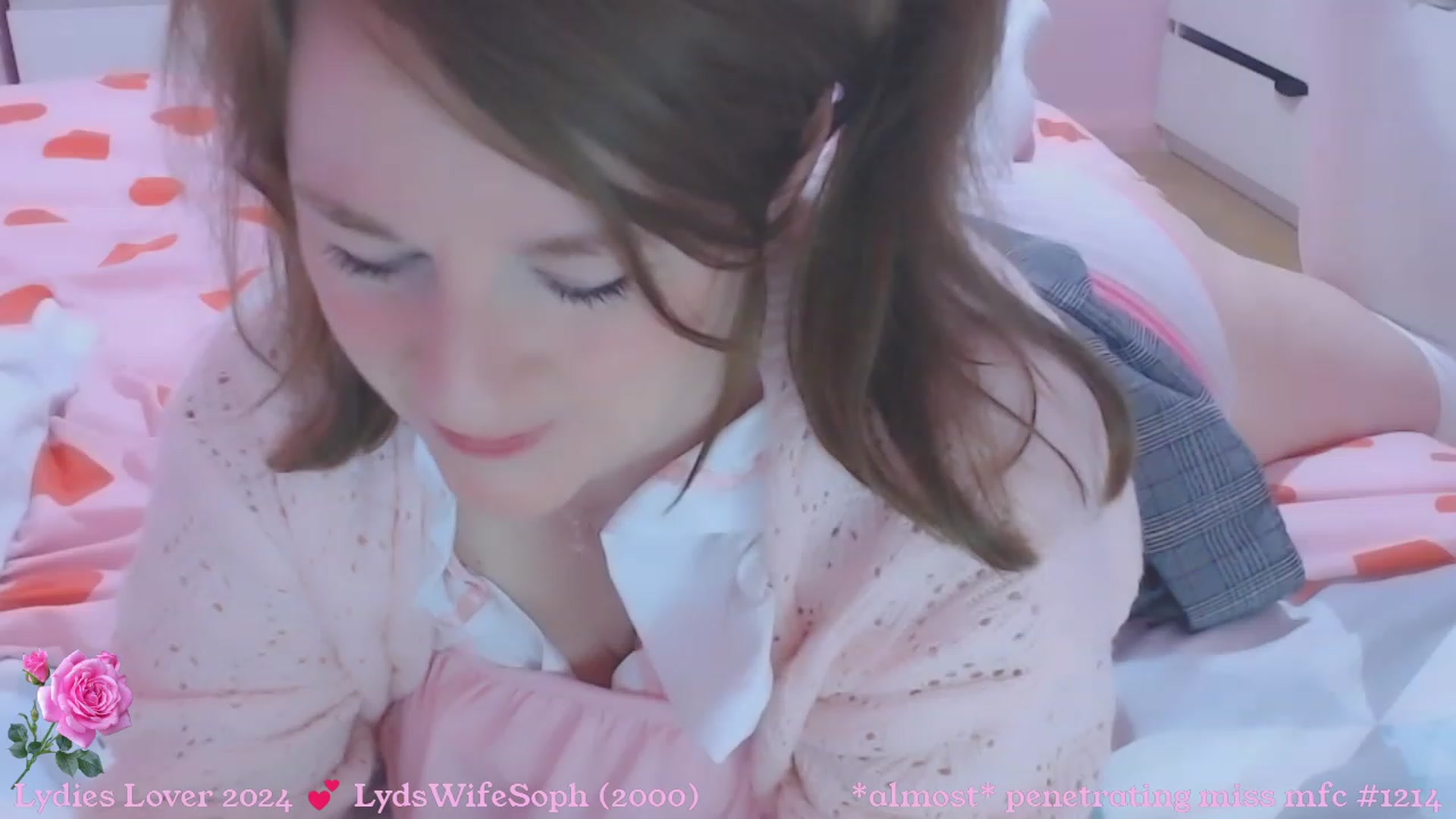 Gallery image thumbnail from LydiaPeach's myfreecams stream on, 02/27/2024, 22:01 image 11 of 20