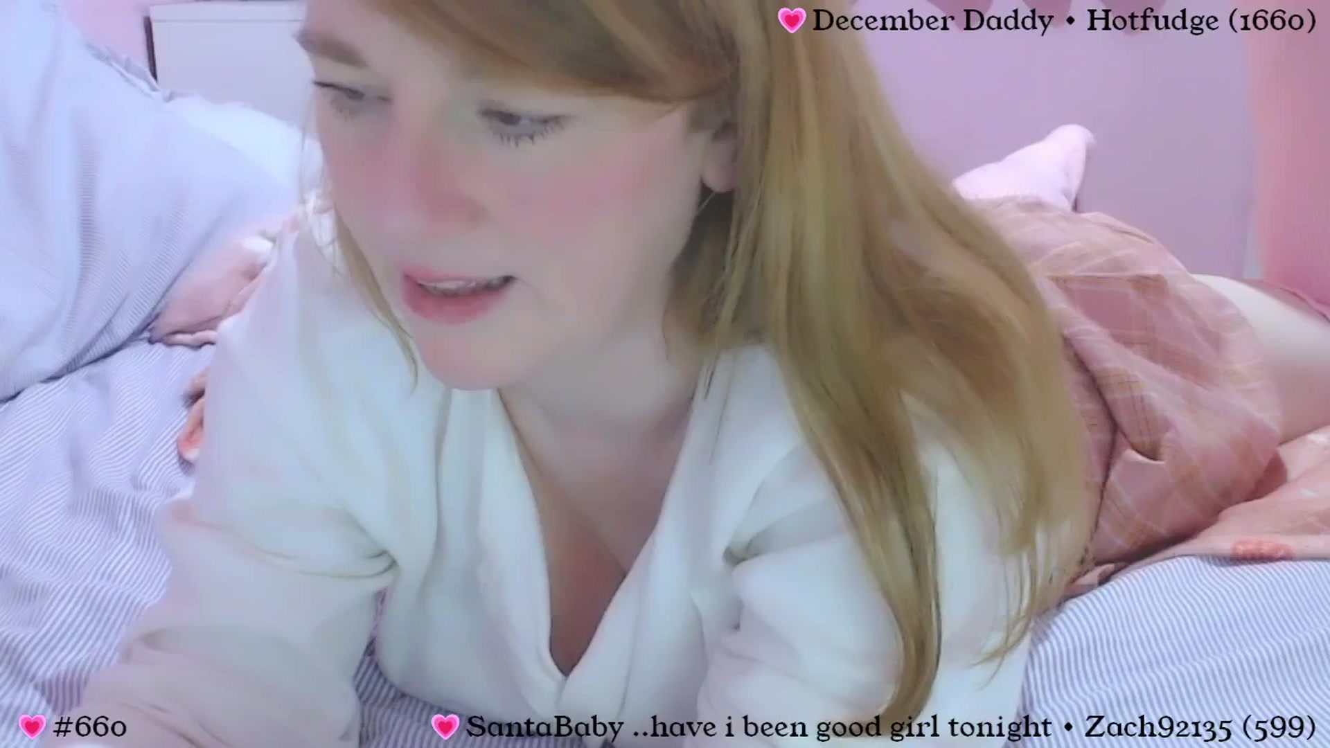 Gallery image thumbnail from LydiaPeach's myfreecams stream on, 12/17/2024, 24:18 image 20 of 20