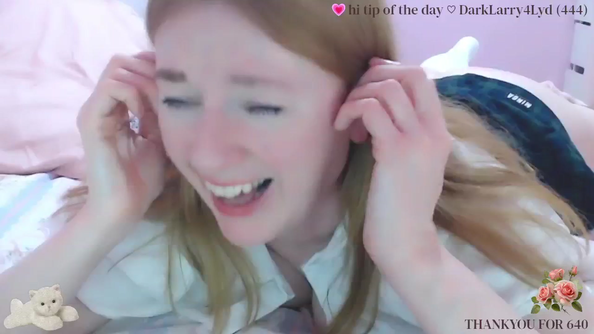 Gallery image thumbnail from LydiaPeach's myfreecams stream on, 05/09/2025, 23:53 image 5 of 20